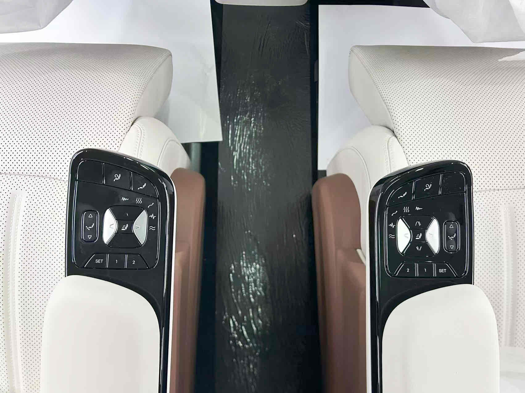 BYD Xia 2025 صورة سيارة #21