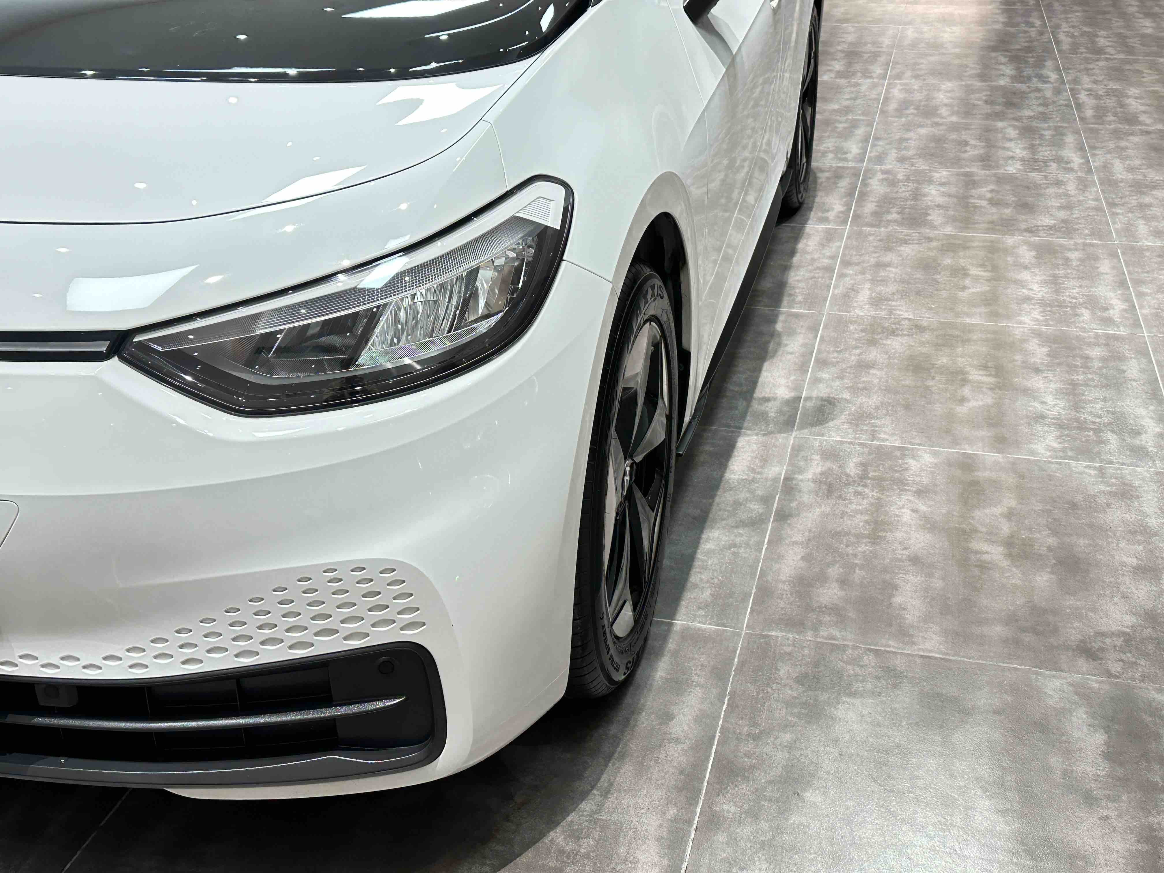 Volkswagen ID.3 2025 car image #21