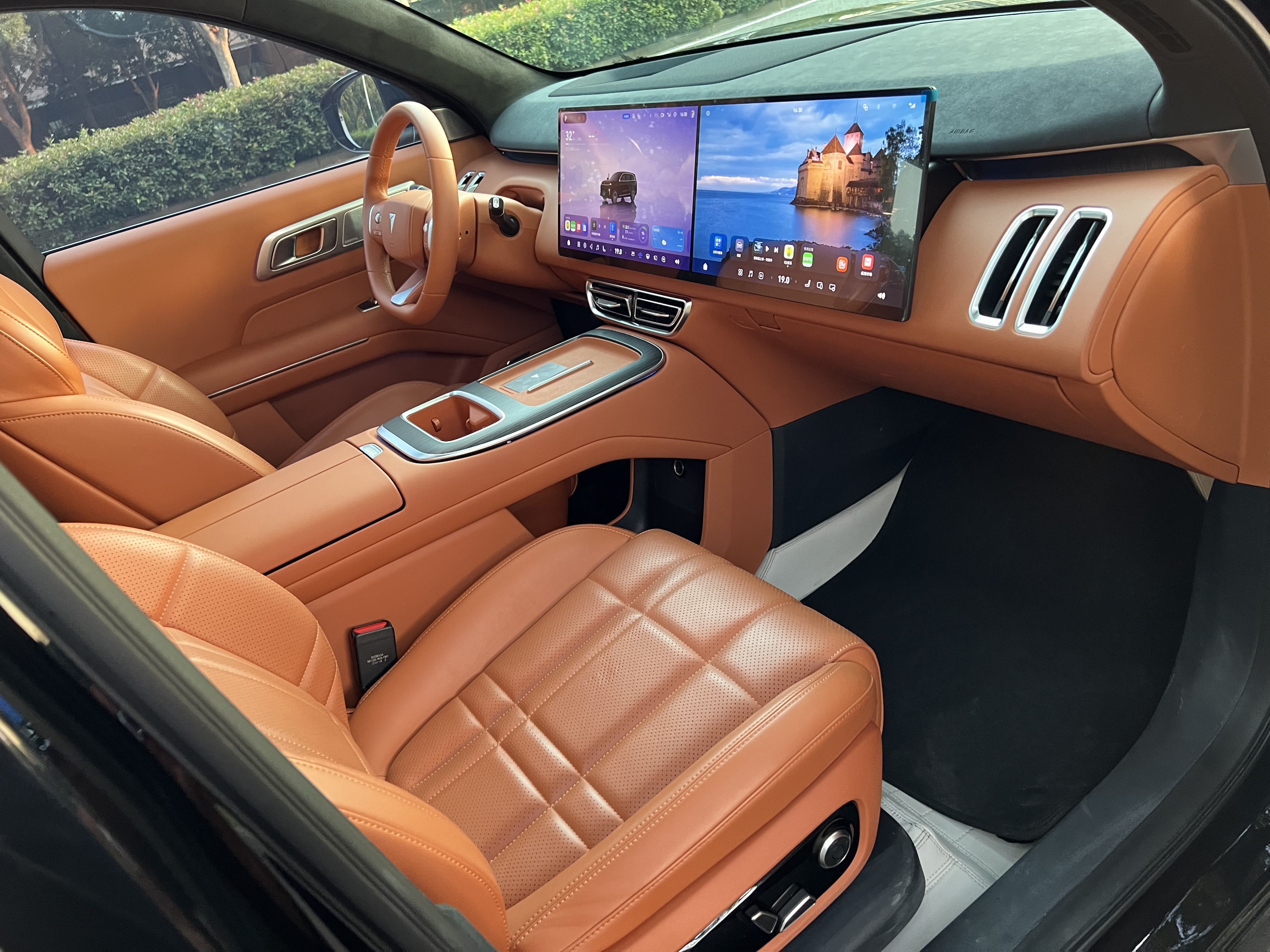 Deepal S09 2025 immagine di auto #21