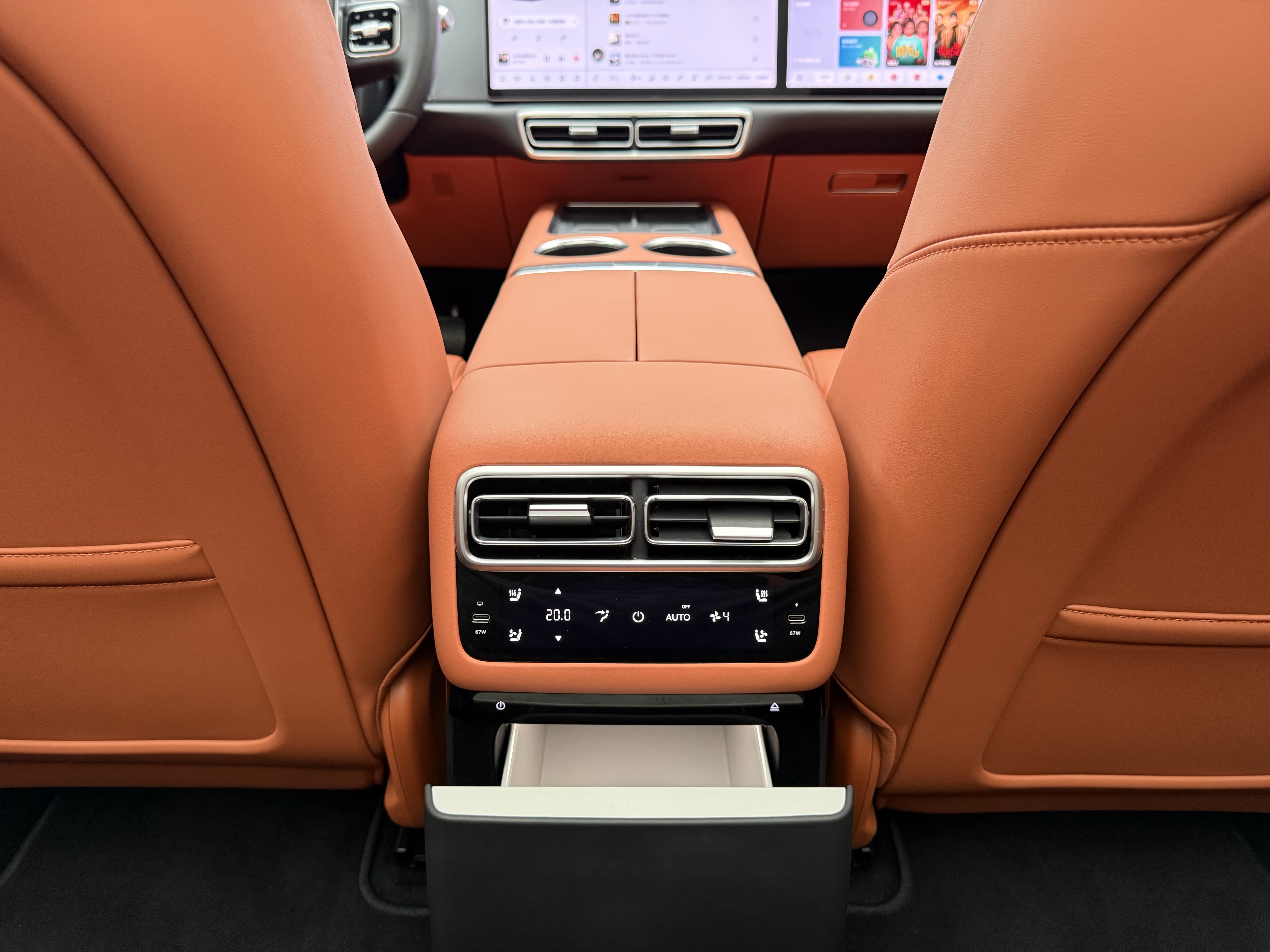 Li L6 2025 imagem de carro #21