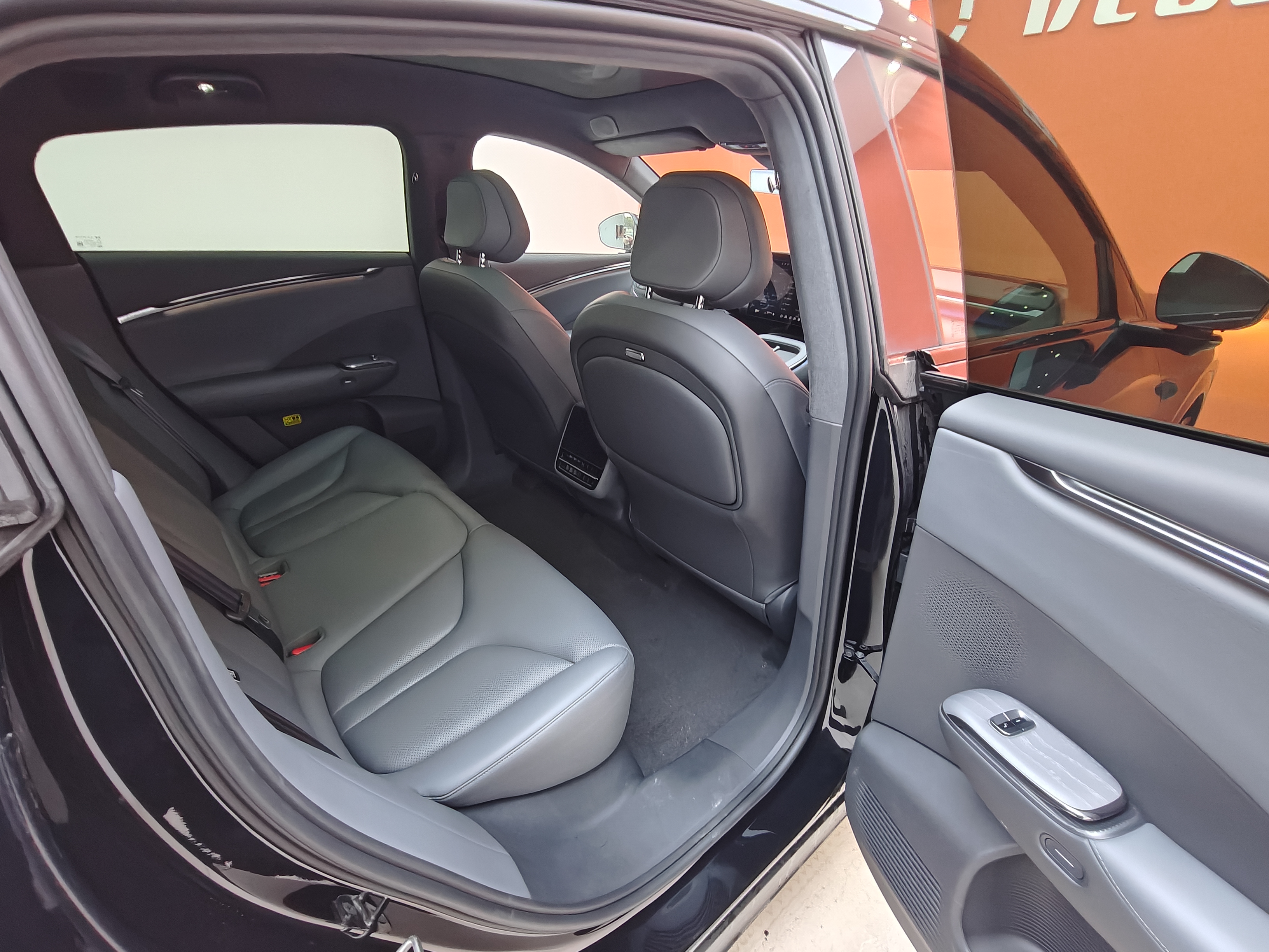 小鹏 2025 汽车图片 #21