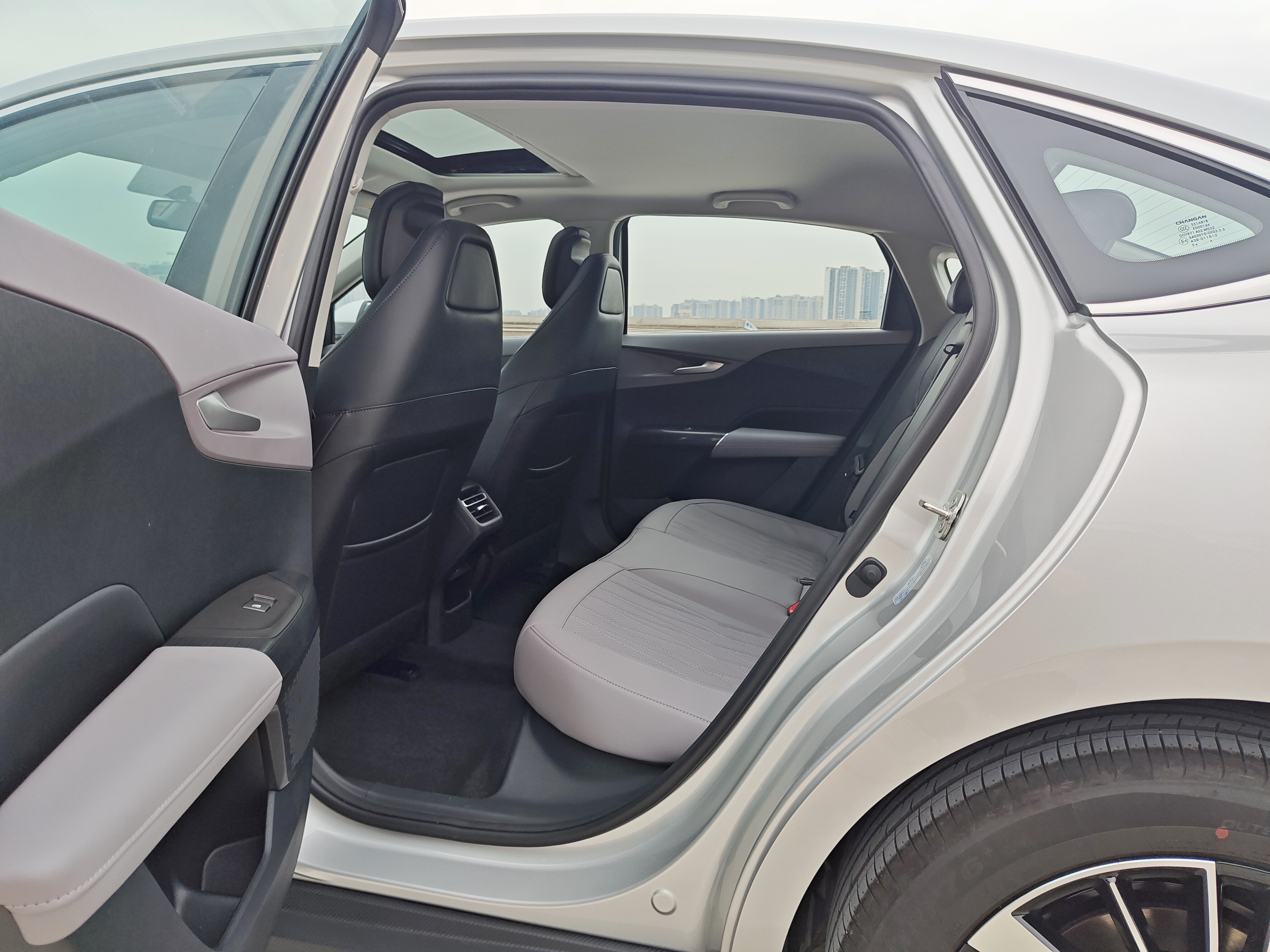 Changan EadoPHEV 2025 #21 Changan EadoPHEV 2025 изображение автомобиля #21