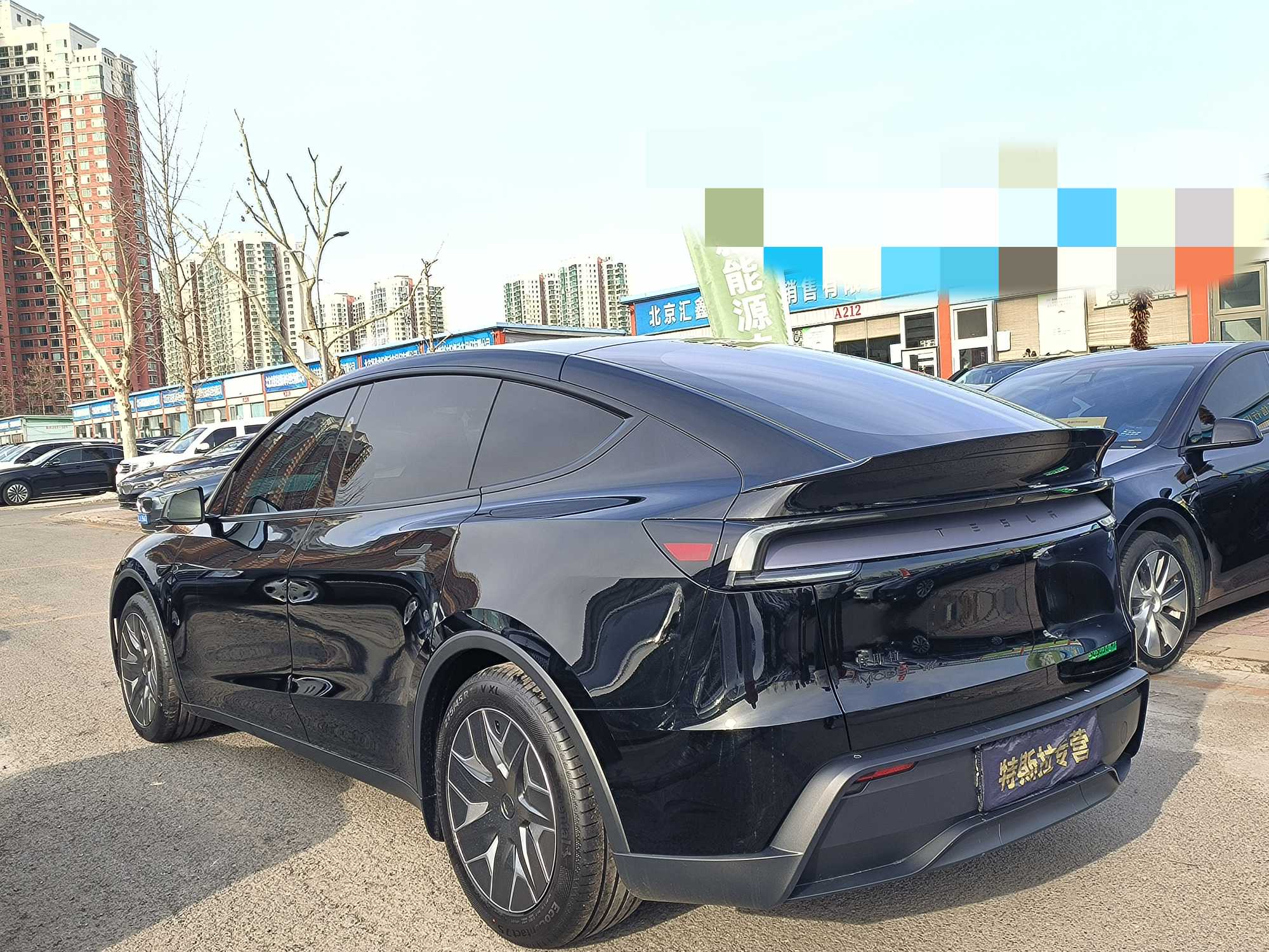 Tesla Model Y L 2025 изображение автомобиля #21