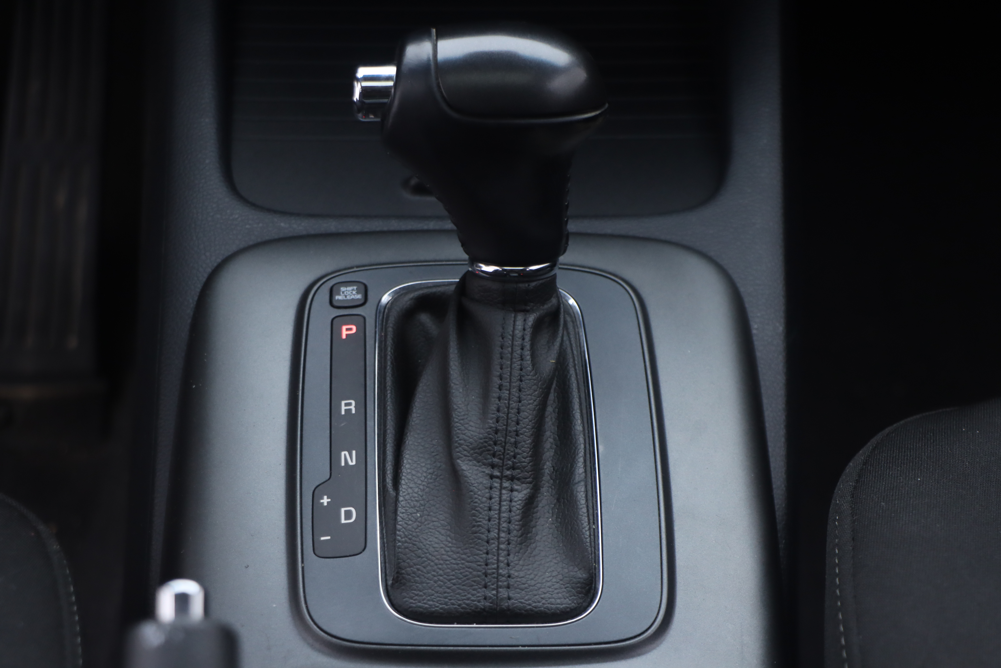 Kia Forte Koup 2014 car image #21