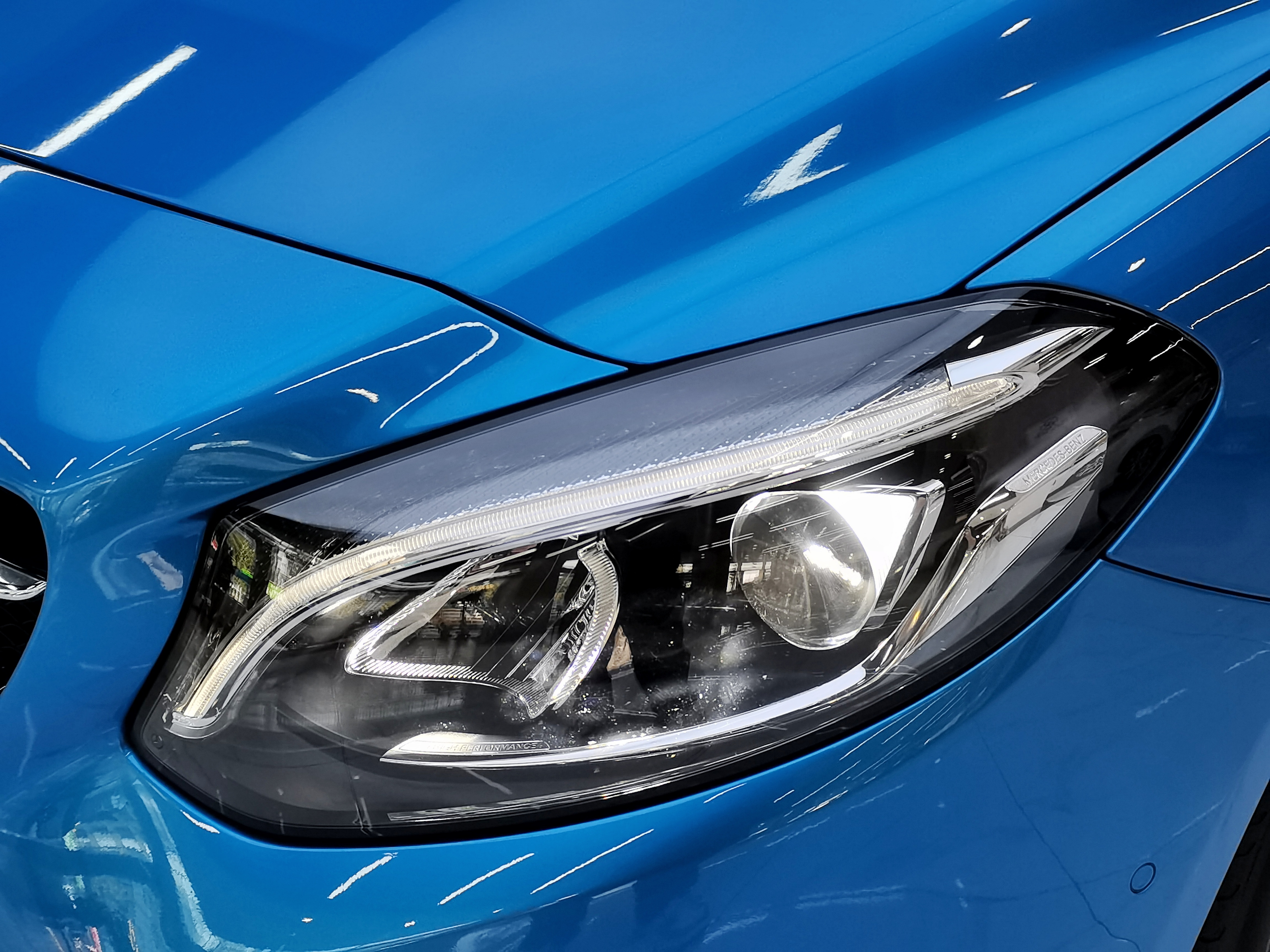 Mercedes-Benz B Class 2015 car image #21