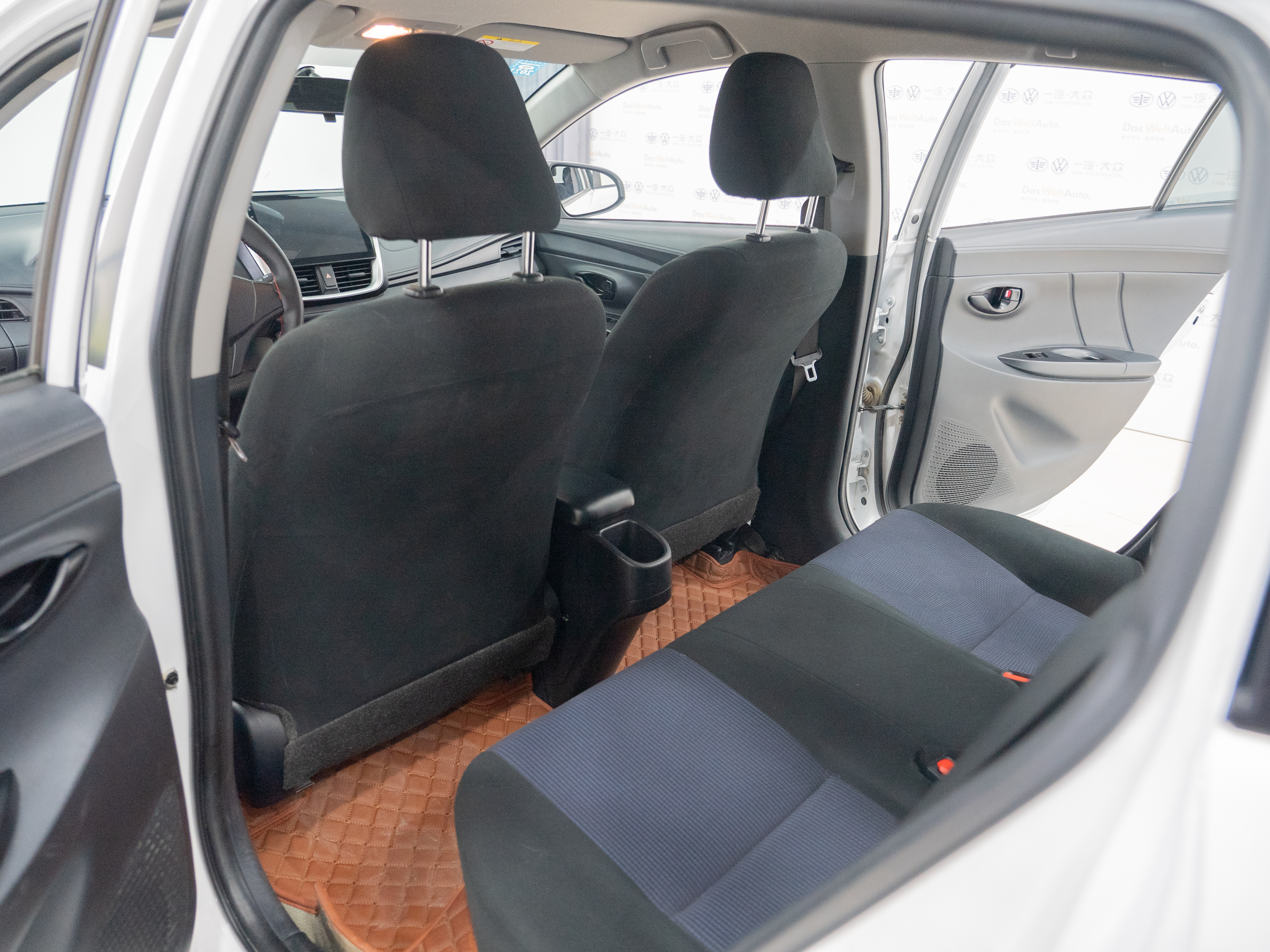 Yaris L Zhixuan 2015 car image #21