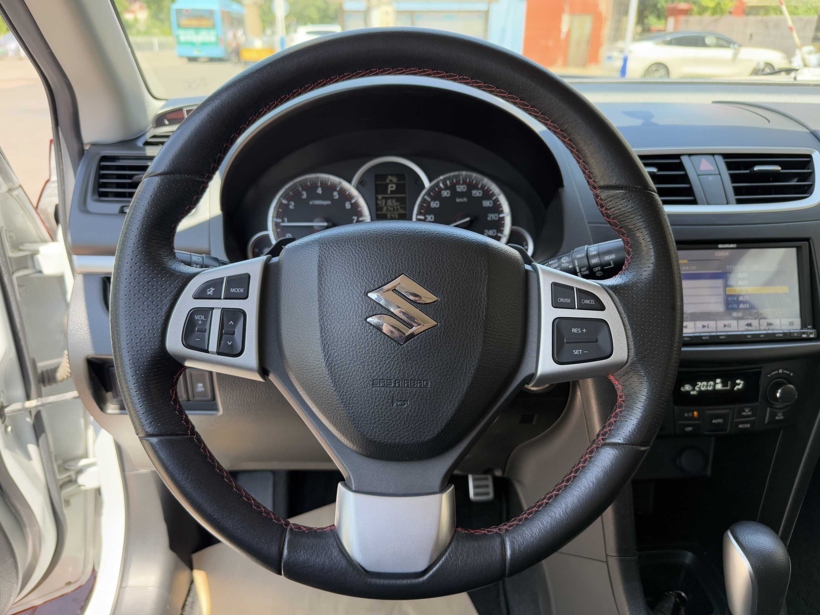 Suzuki Swift Sport 2016 imagem de carro #21