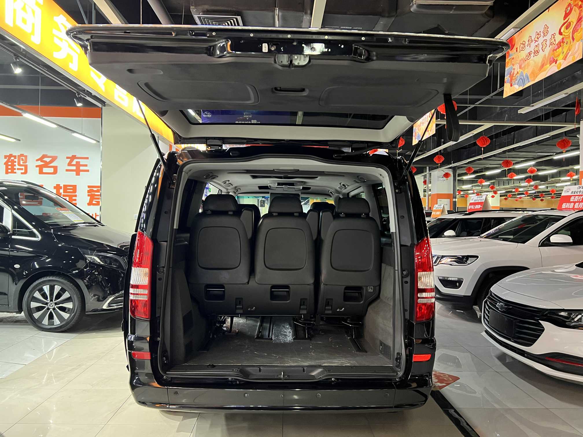 Mercedes-Benz Viano (Imported) 2011 car image #21