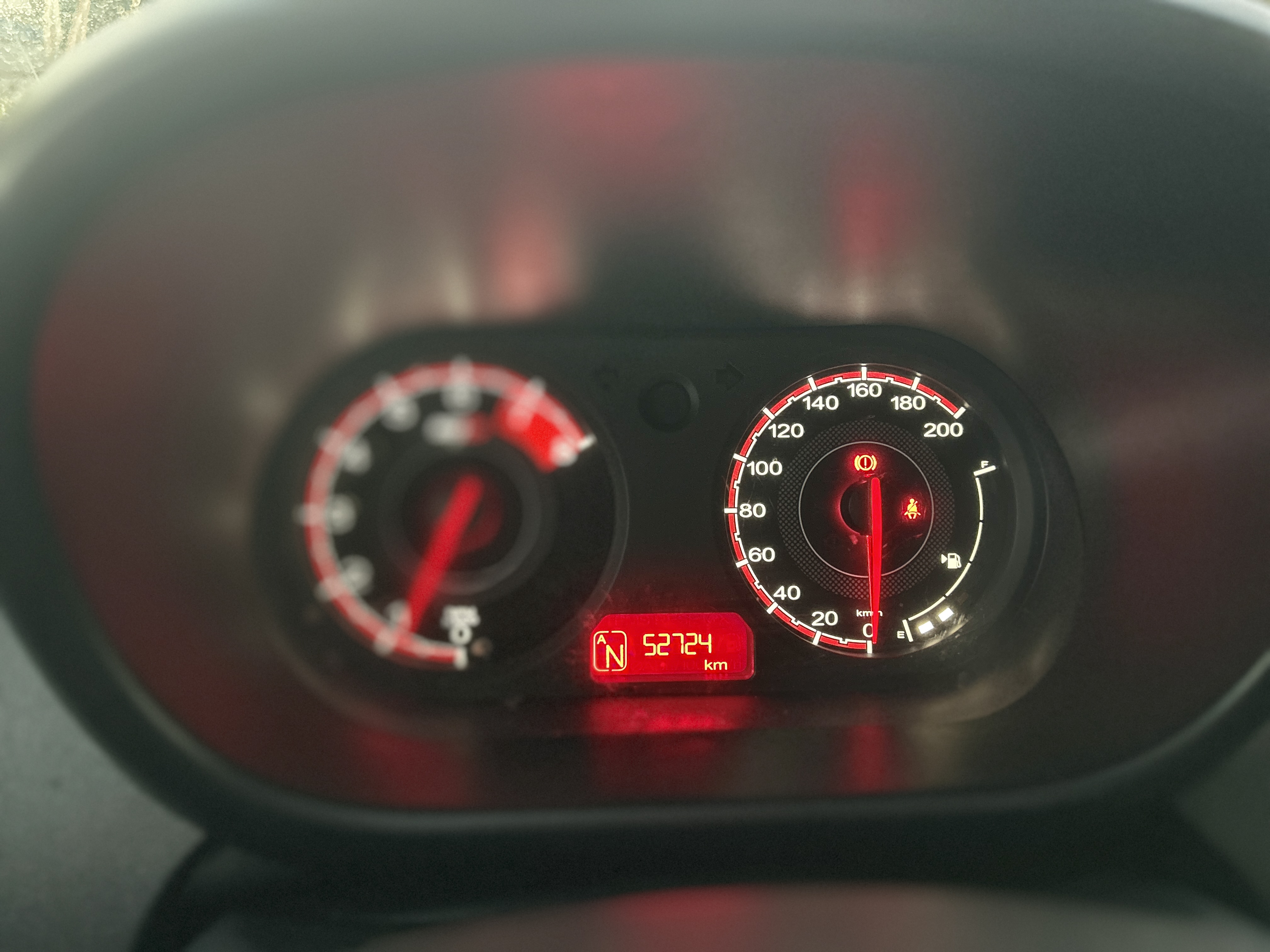 MG 3 2015 car image #21