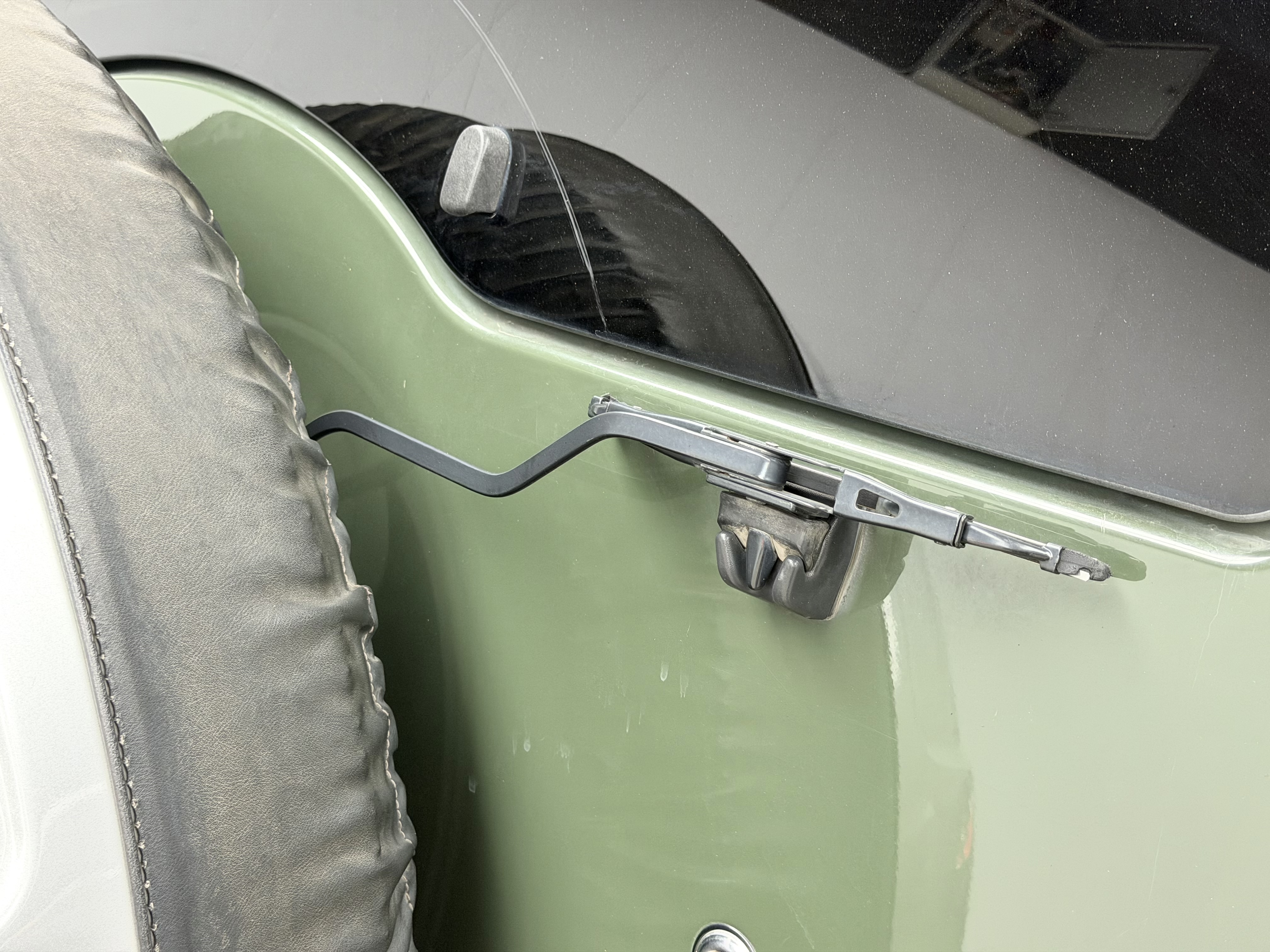 Toyota FJ Cruiser 2011 car image #21