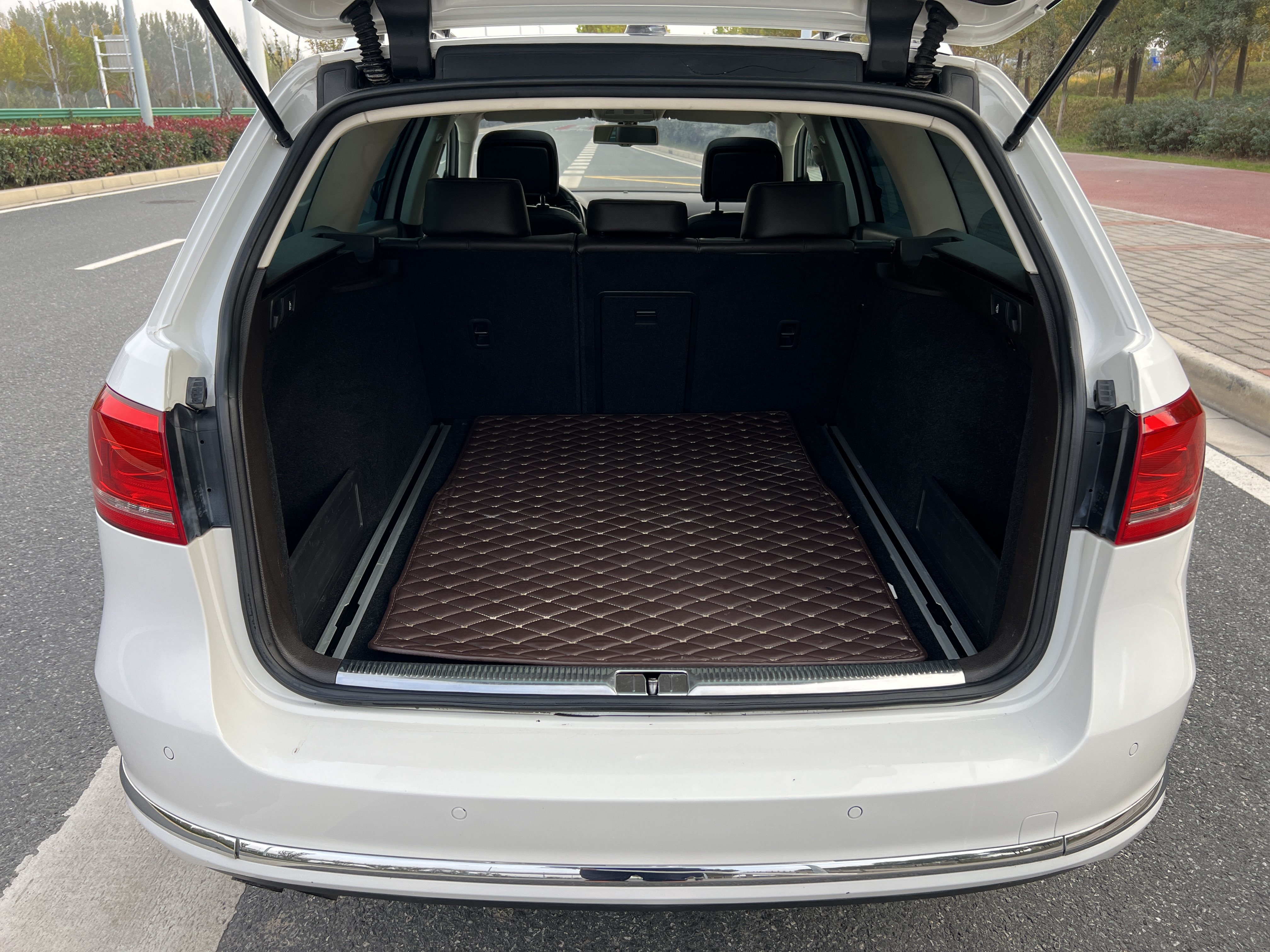 Volkswagen Magotan (Imported) 2015 car image #21