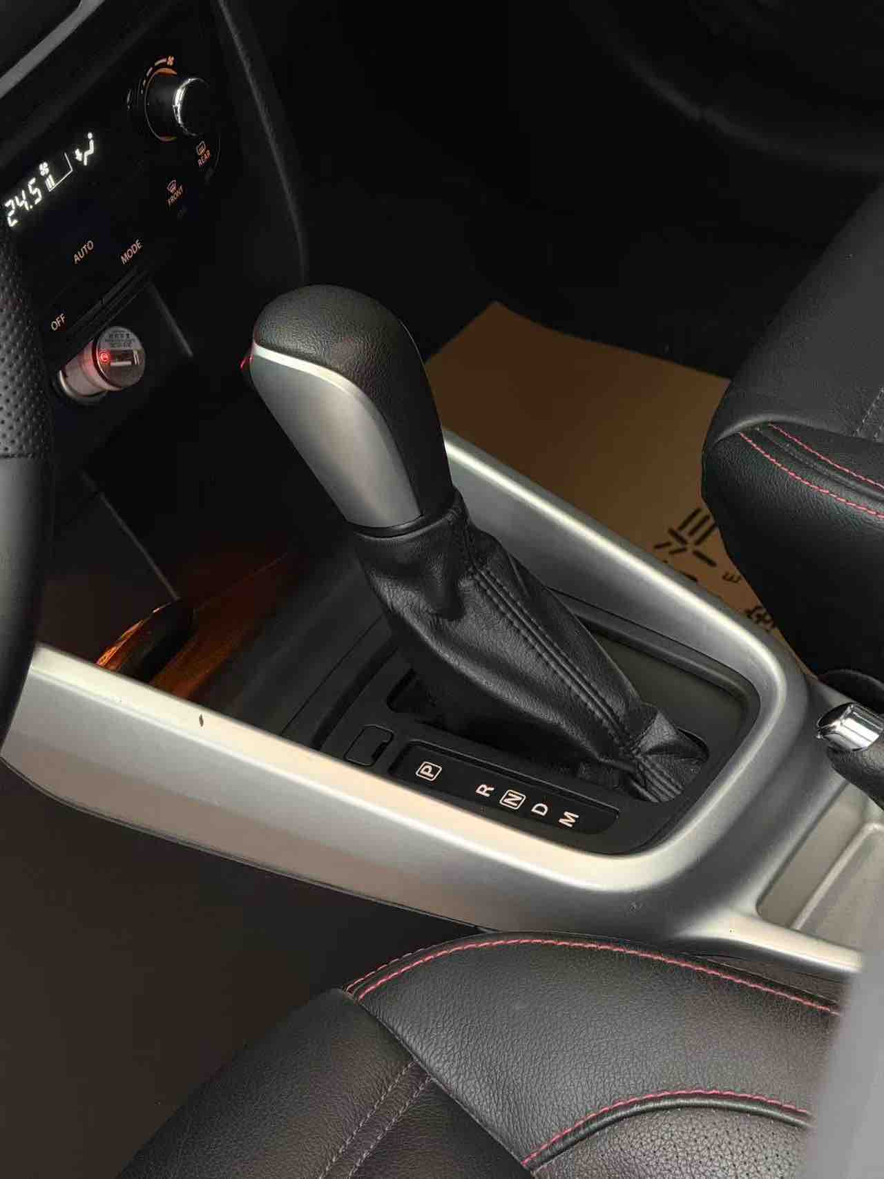 Suzuki Vitara 2016 image de voiture #21