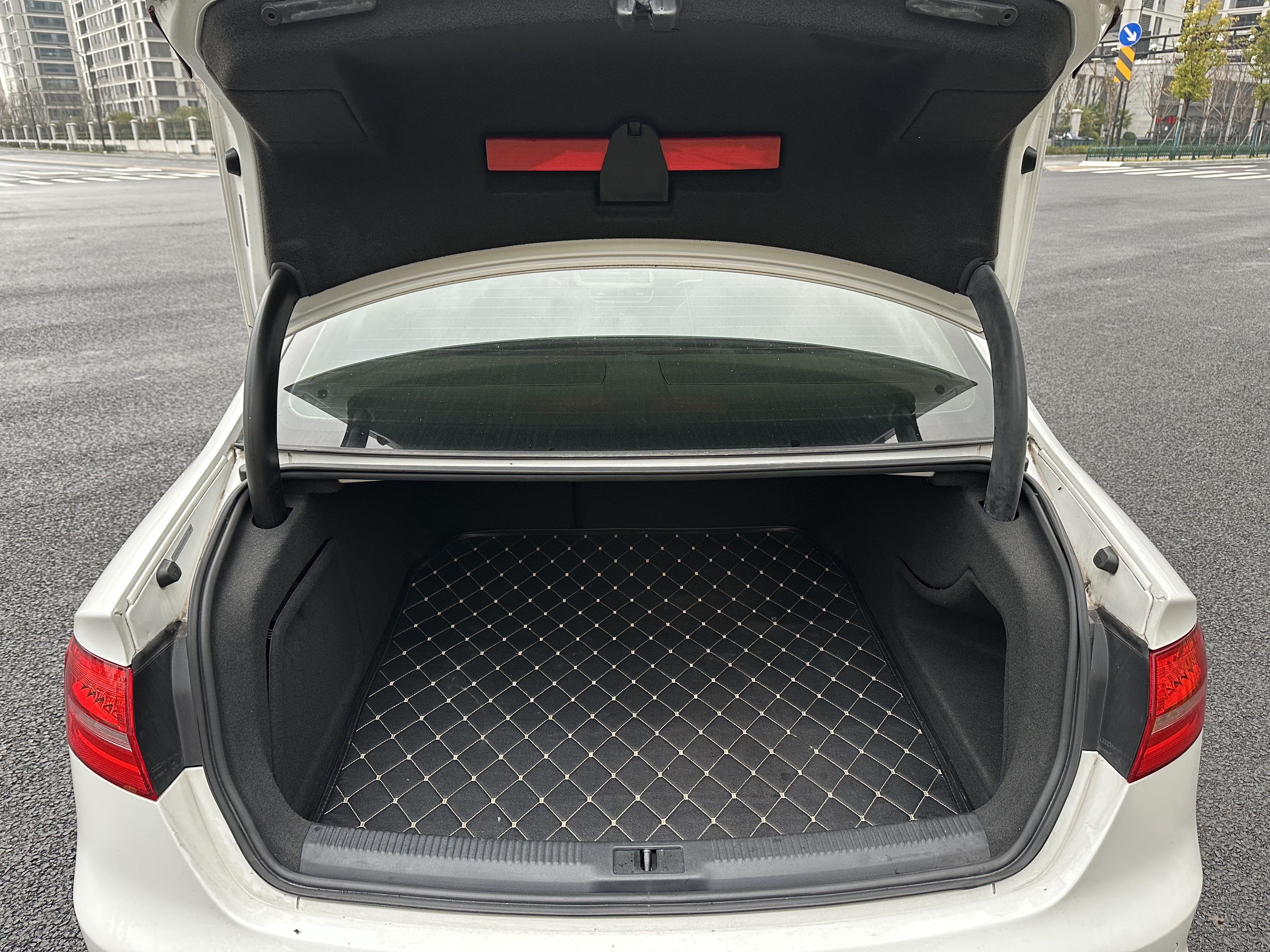 Audi A4L 2016 car image #21