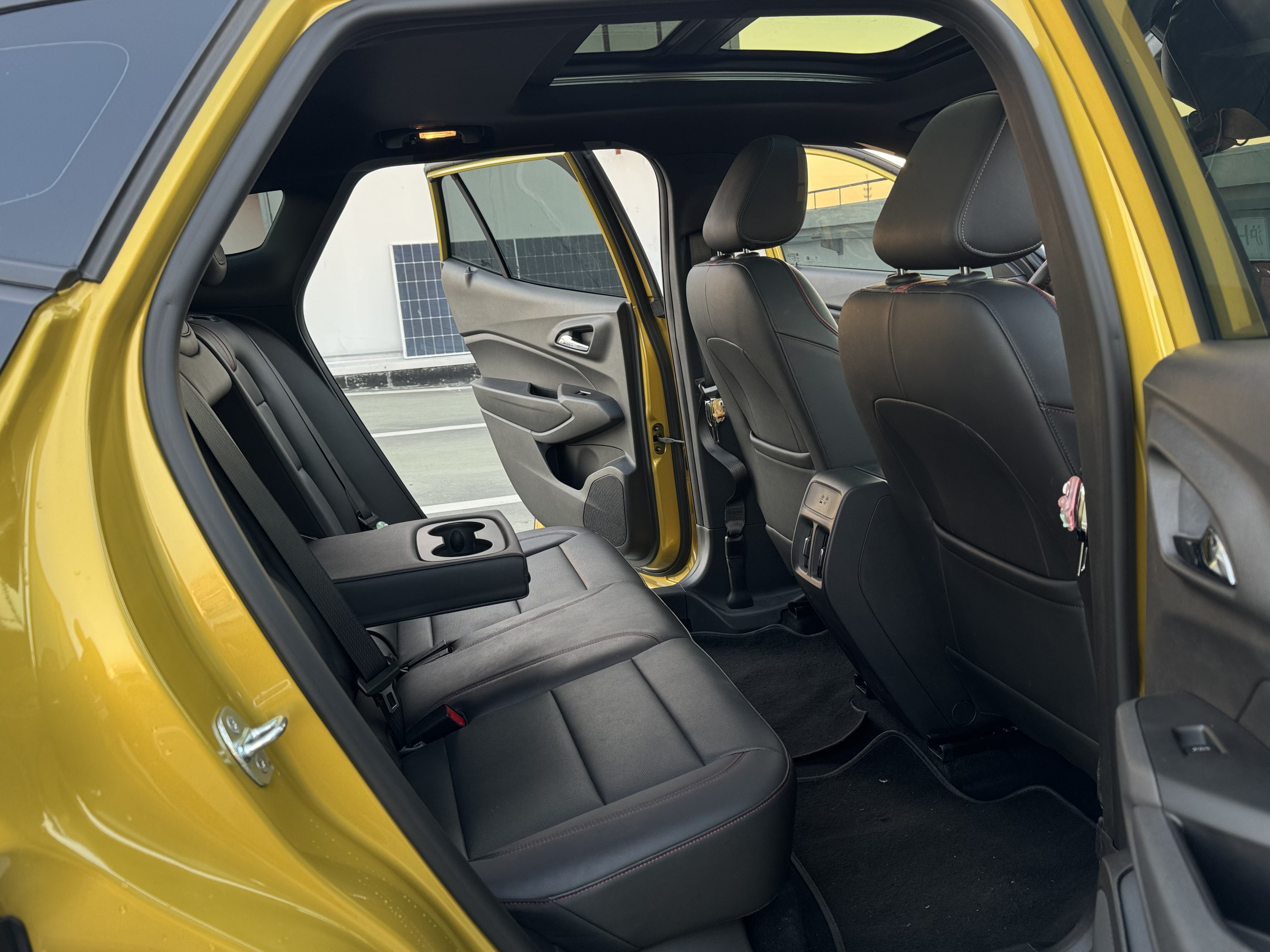 Mercedes-Benz Maybach S Class New Energy 2024 car image #21