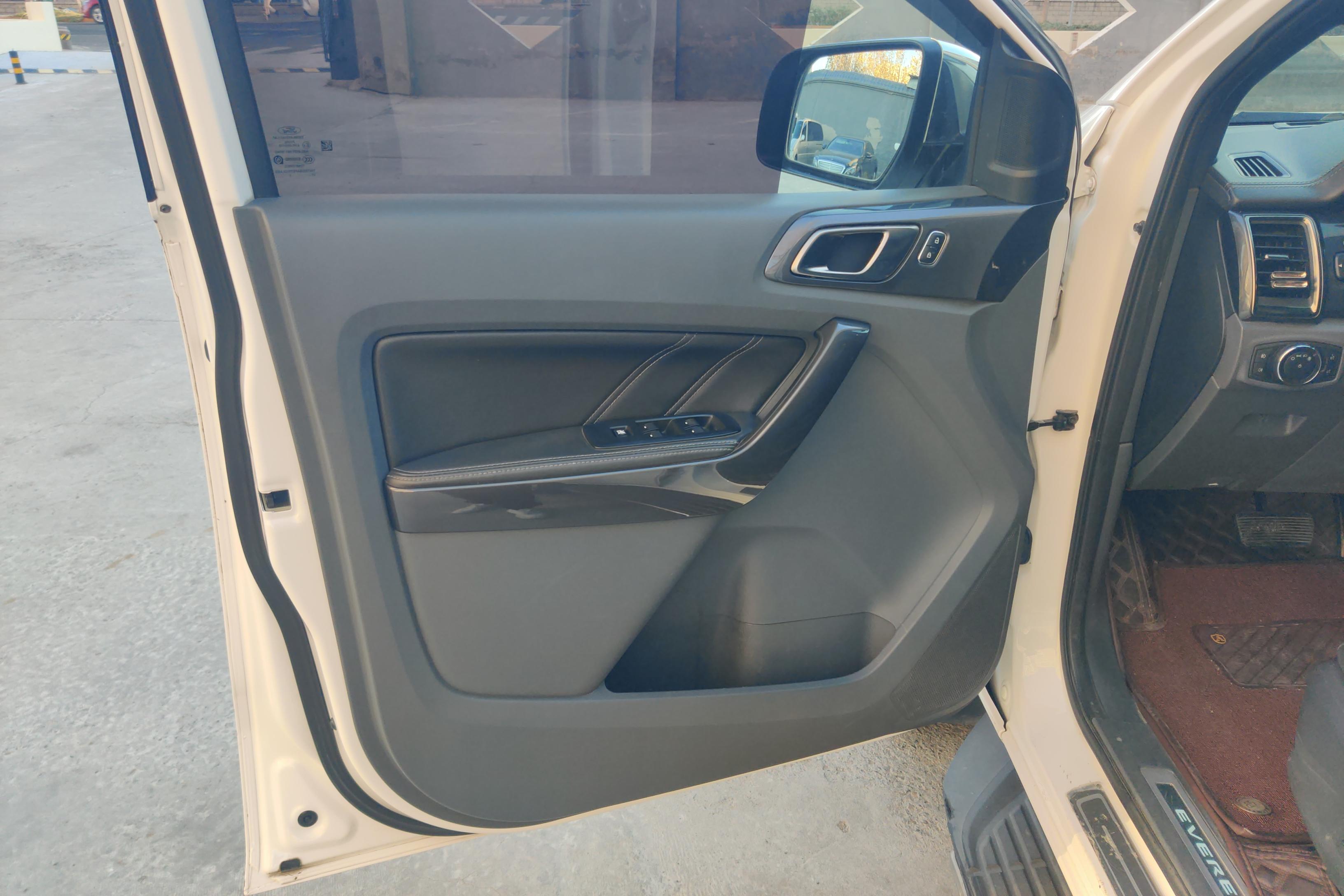 Ford Everest 2017 #21 Ford Everest 2017 car image #21