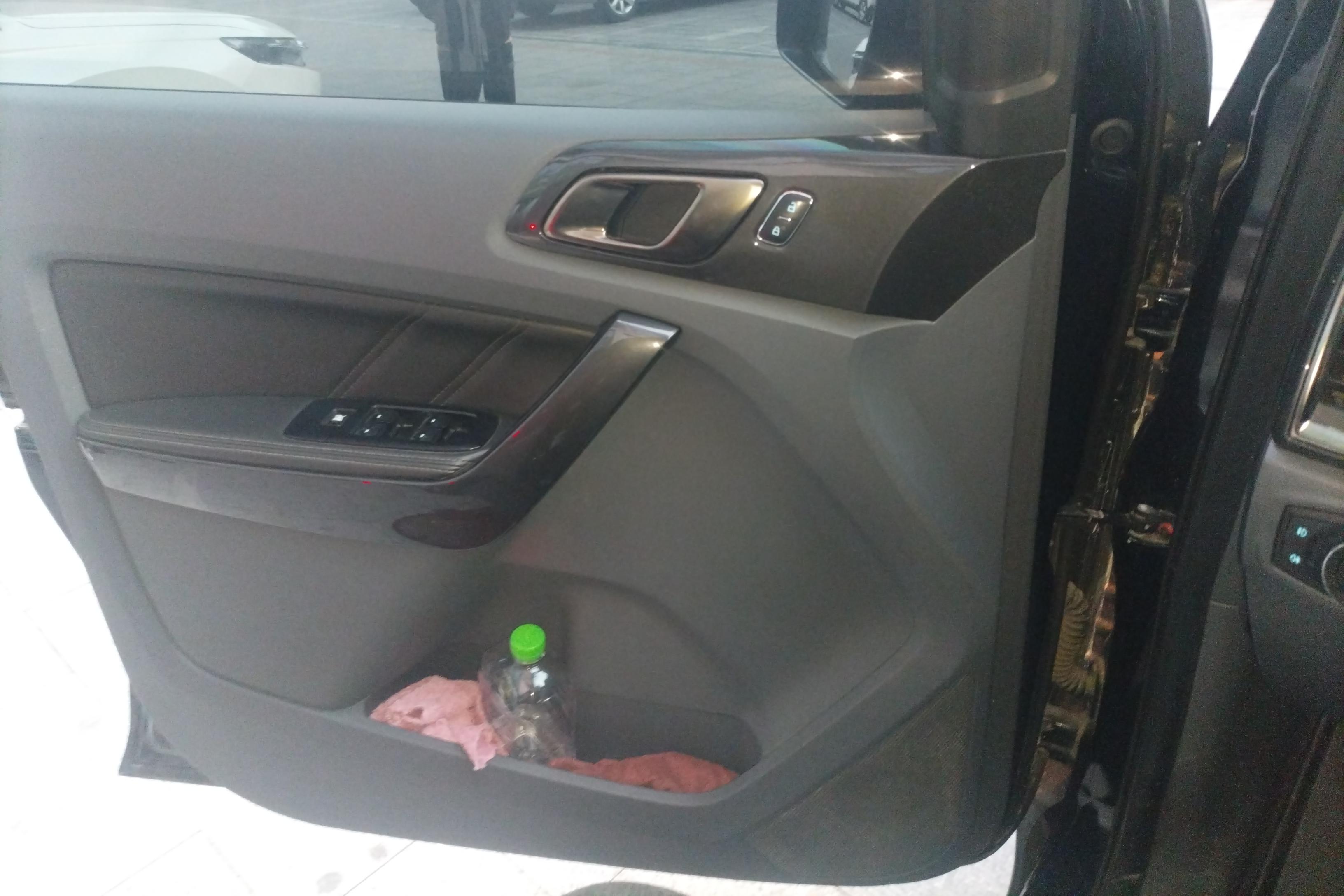 Ford Everest 2015 #21 Ford Everest 2015 car image #21