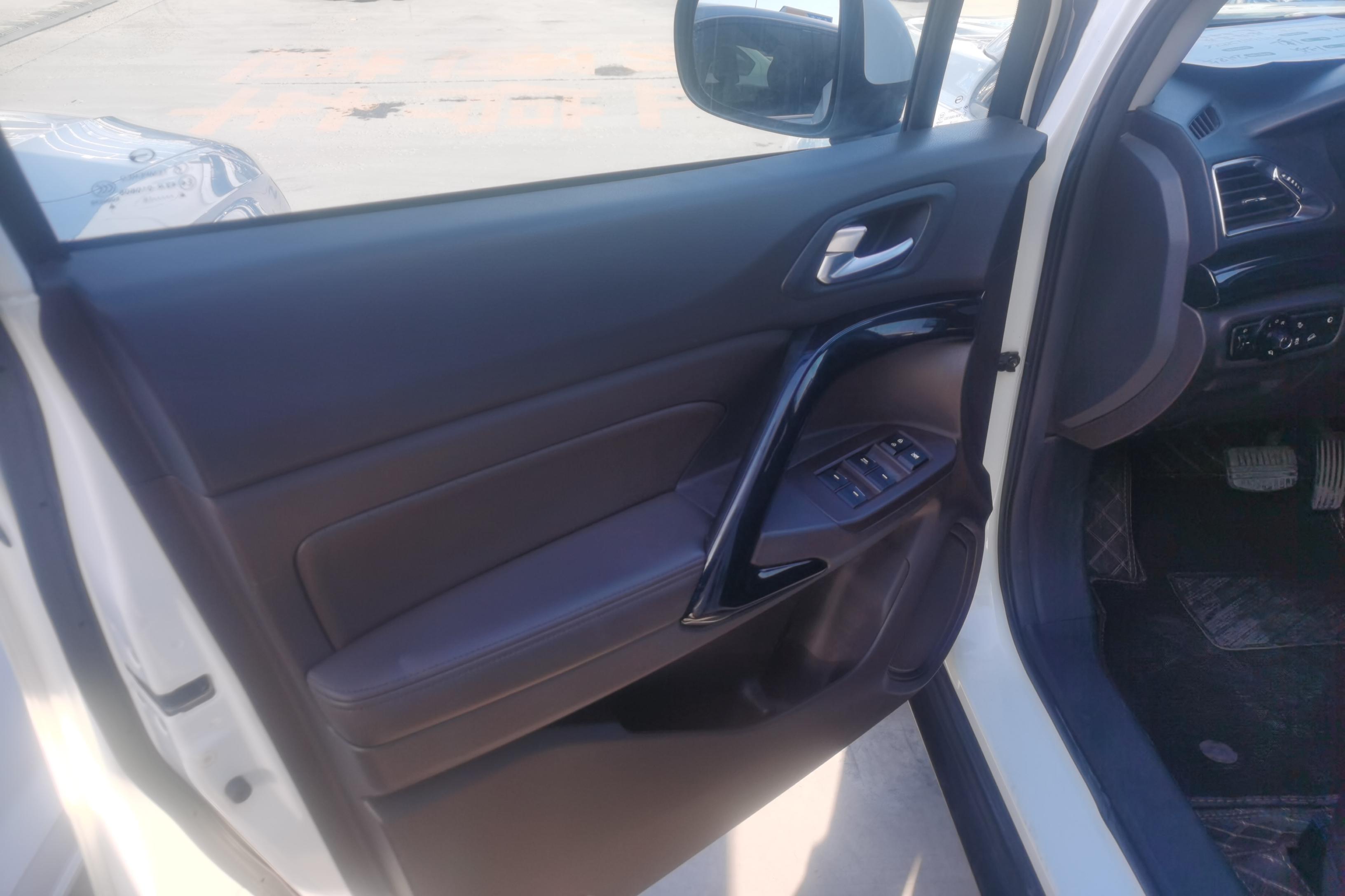 GAC Qizhi PHEV 2018 immagine di auto #21