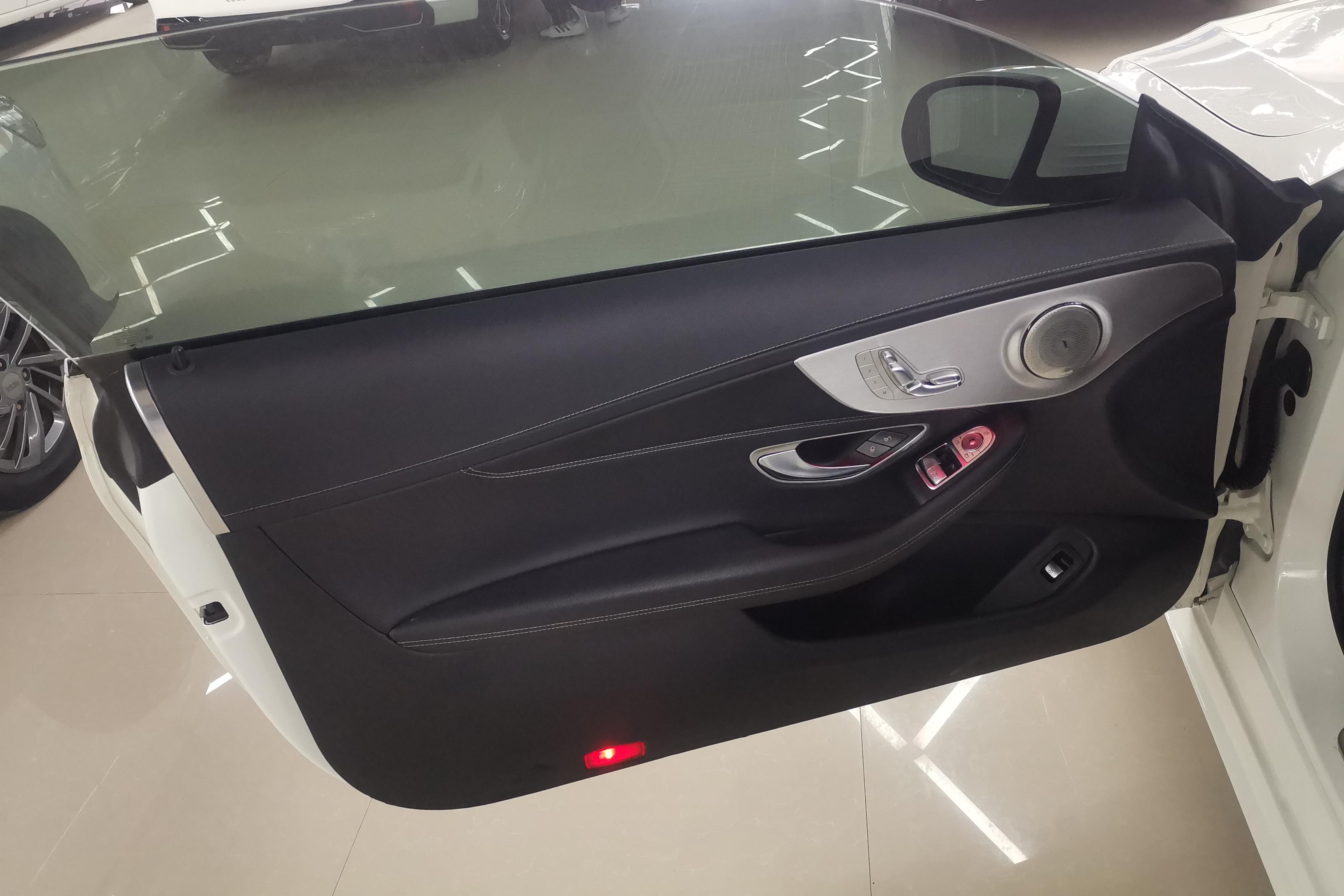 Mercedes-Benz C Class (Imported) 2017 #21 Mercedes-Benz C Class (Imported) 2017 car image #21