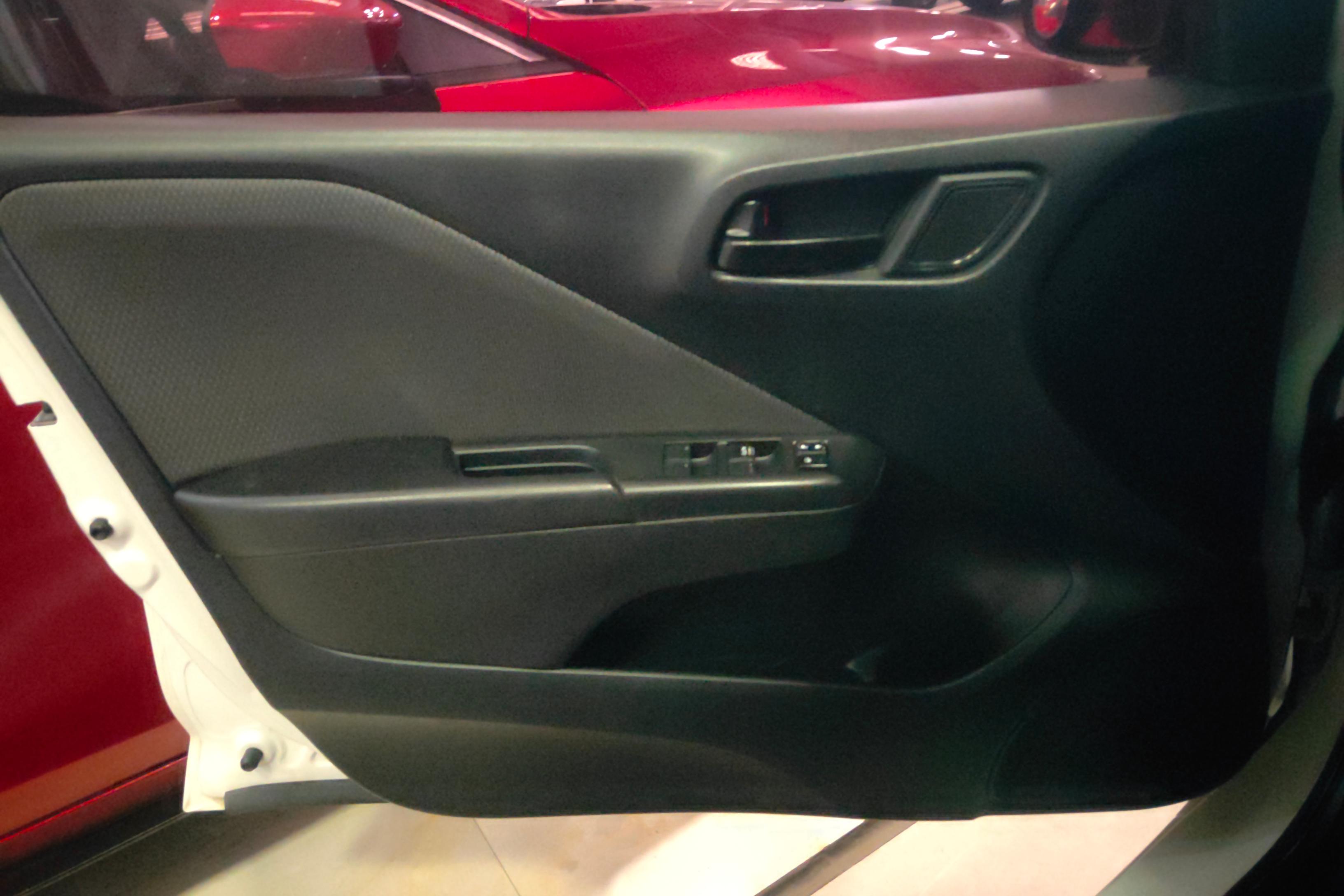 Honda Gienia 2018 car image #21