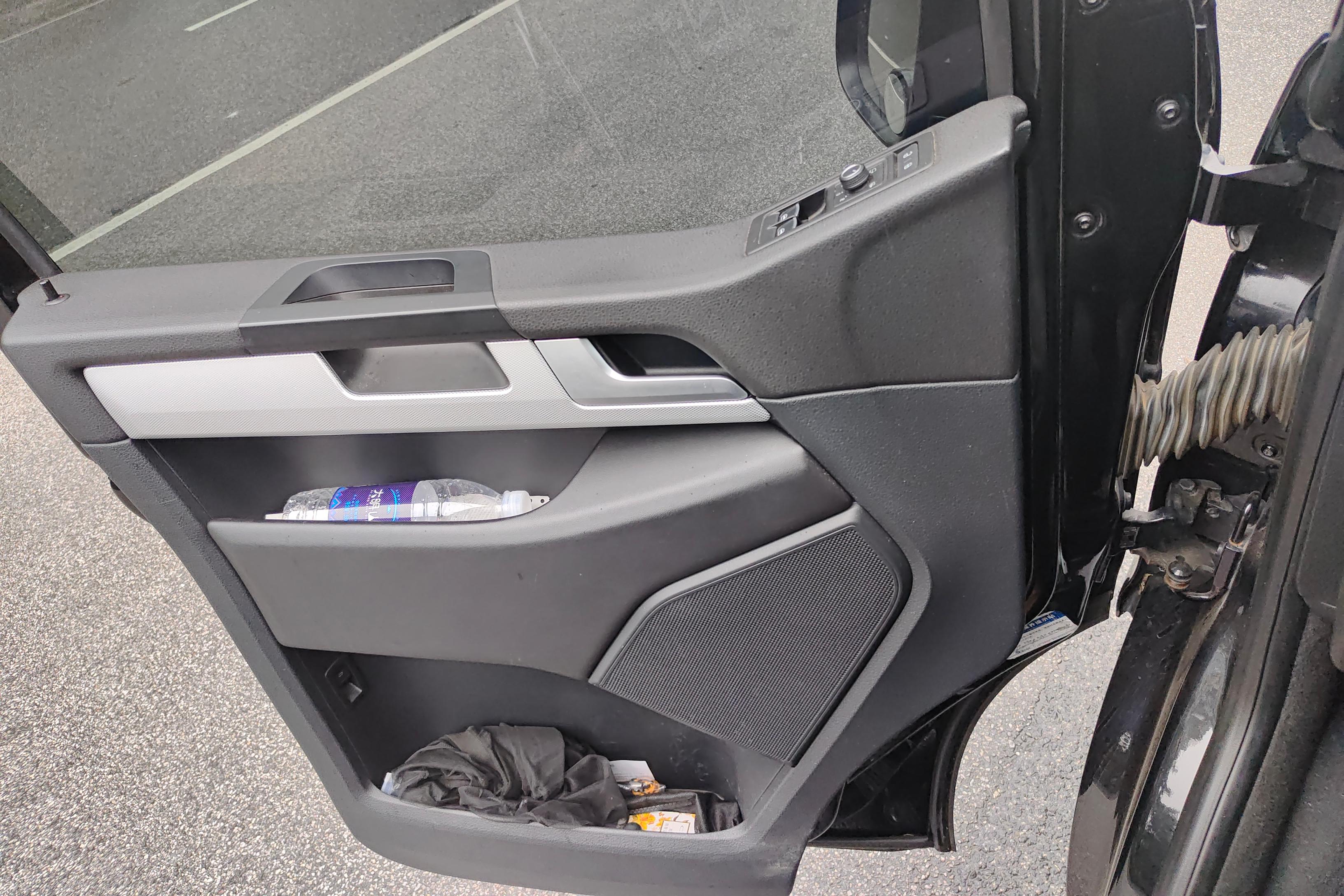 Volkswagen Multivan 2016 #21 Volkswagen Multivan 2016 imagem de carro #21