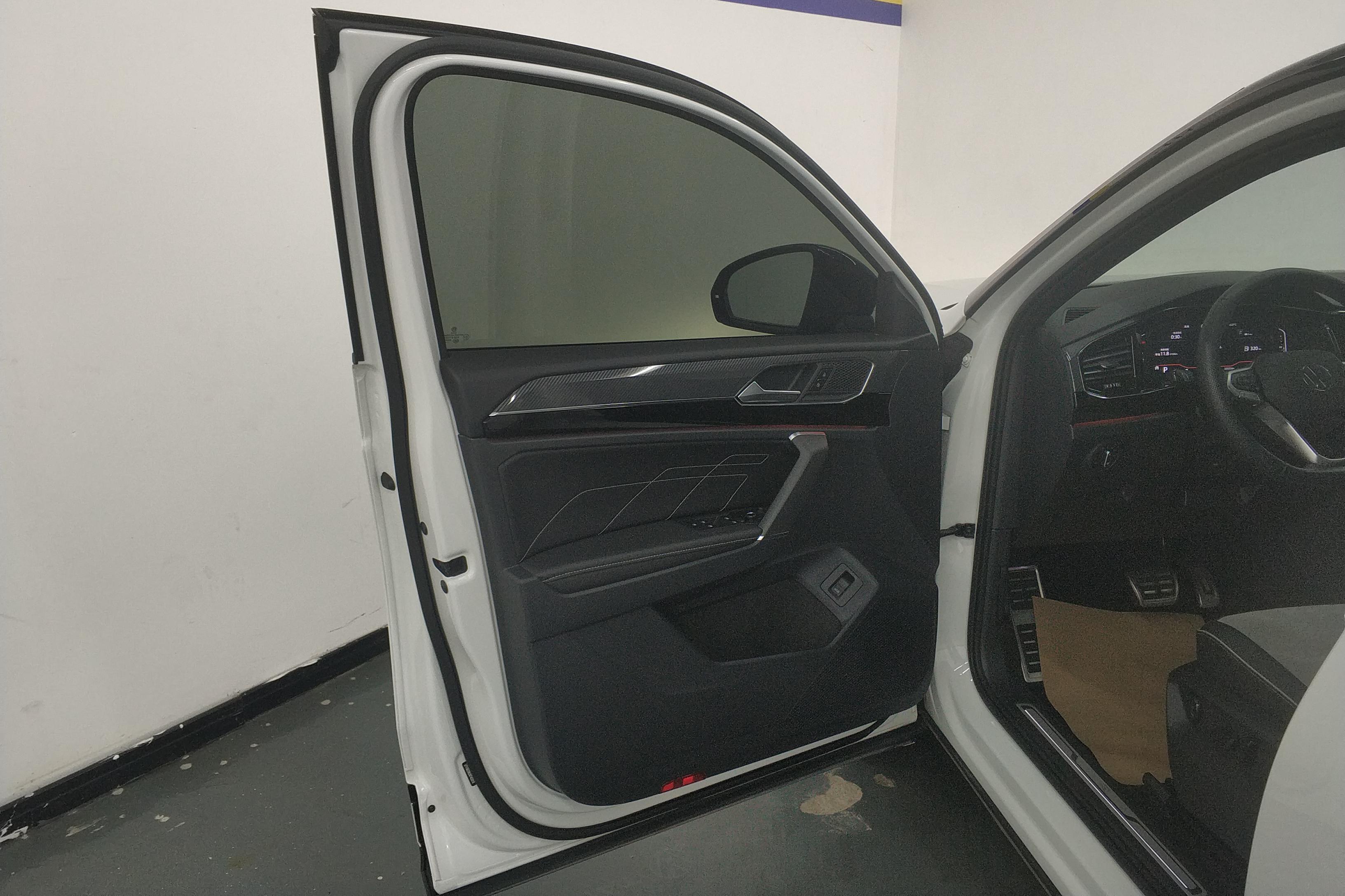 Volkswagen Tayron X 2022 car image #21