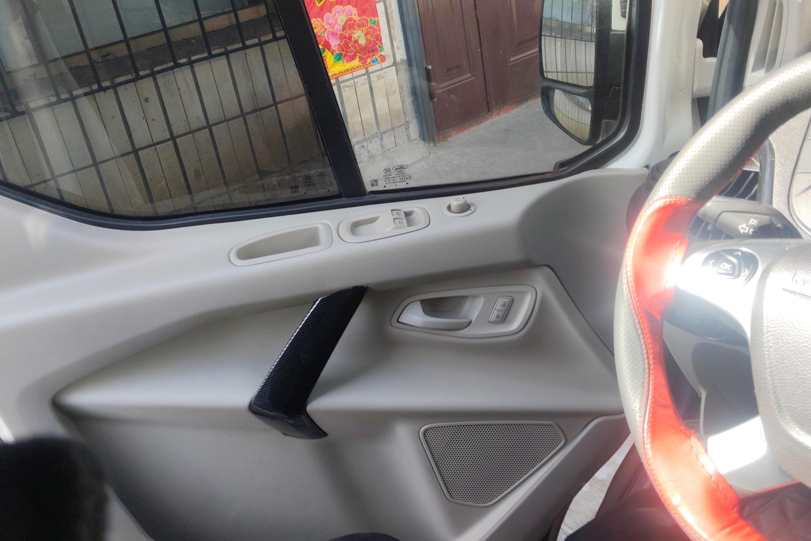 Ford Tourneo 2019 #21 Ford Tourneo 2019 car image #21