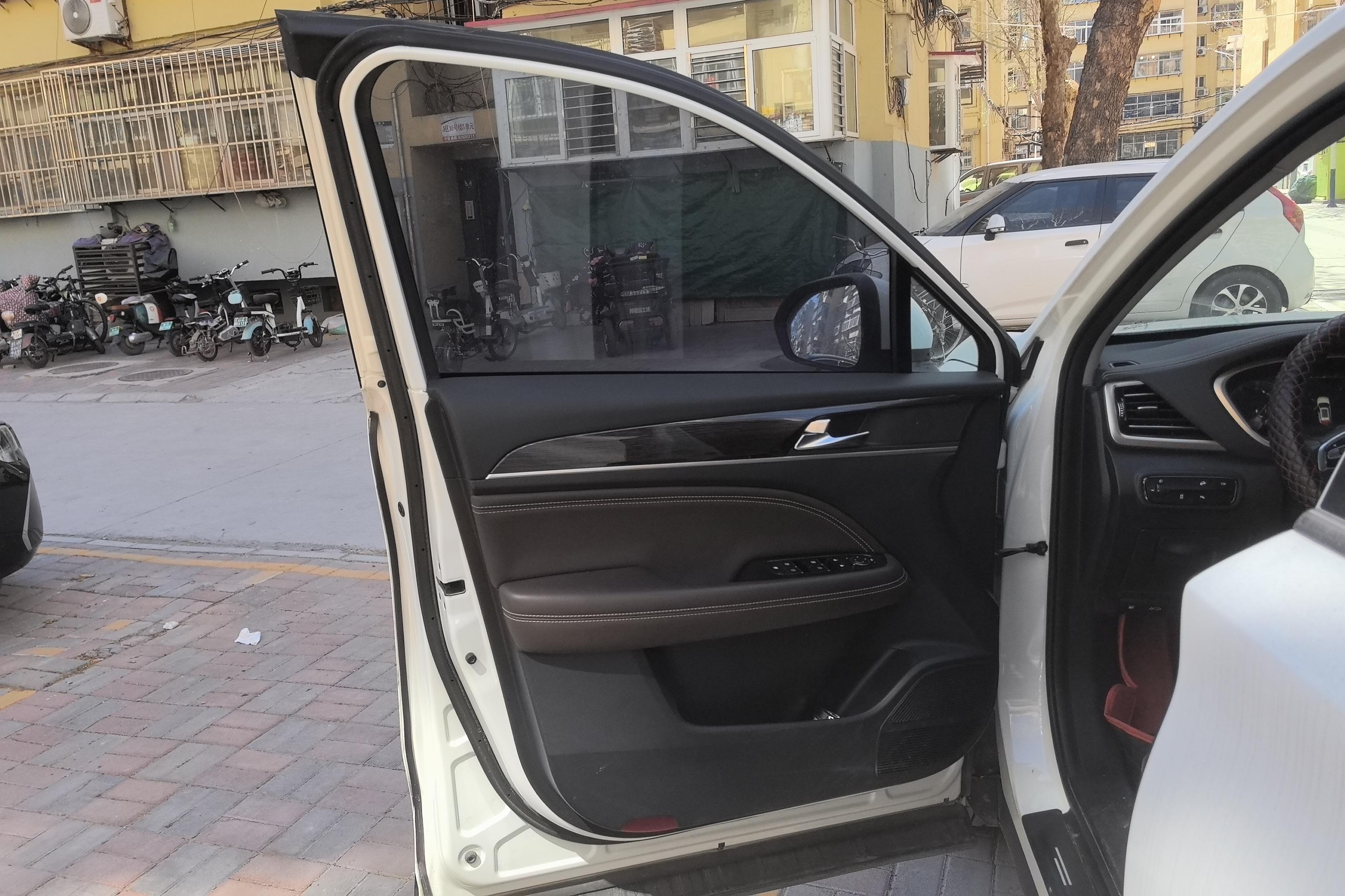 GAC Trumpchi GS5 2019 car image #21