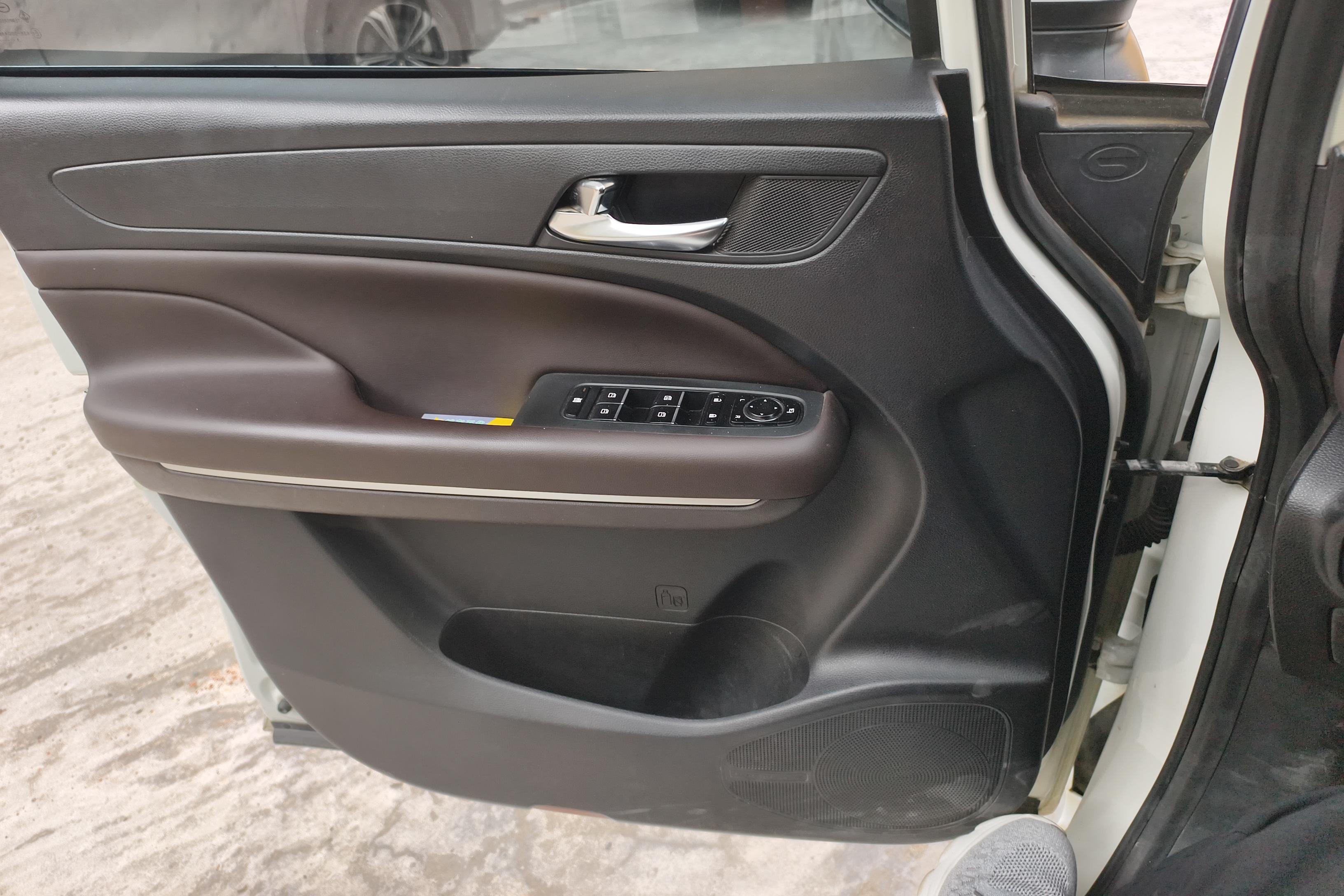 GAC Trumpchi M6 2019 car image #21