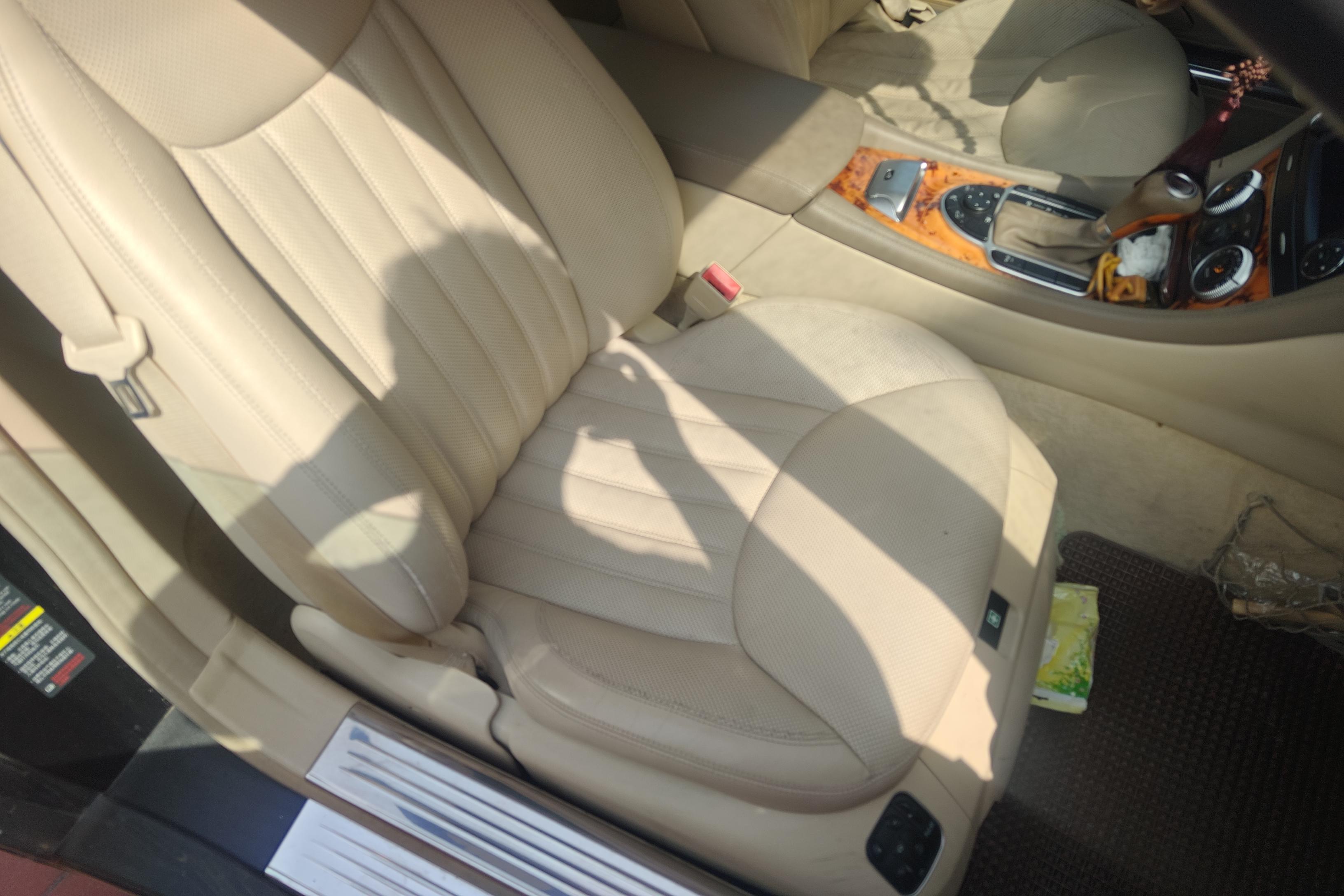 Mercedes-Benz SL Class 2010 #21 Mercedes-Benz SL Class 2010 car image #21