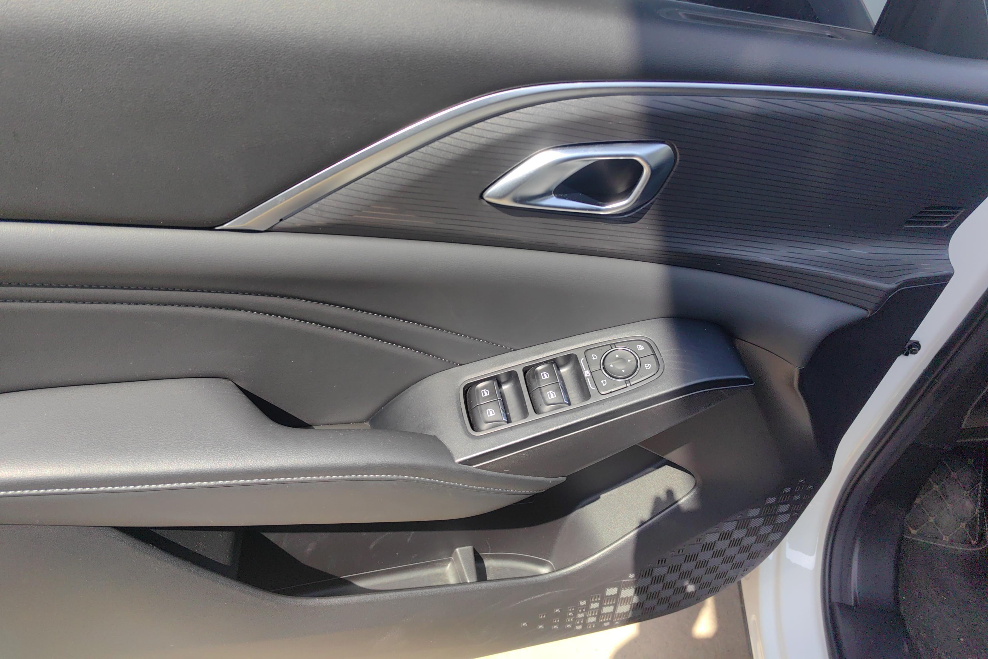 Haval Fierce Dragon MAX 2023 immagine di auto #21