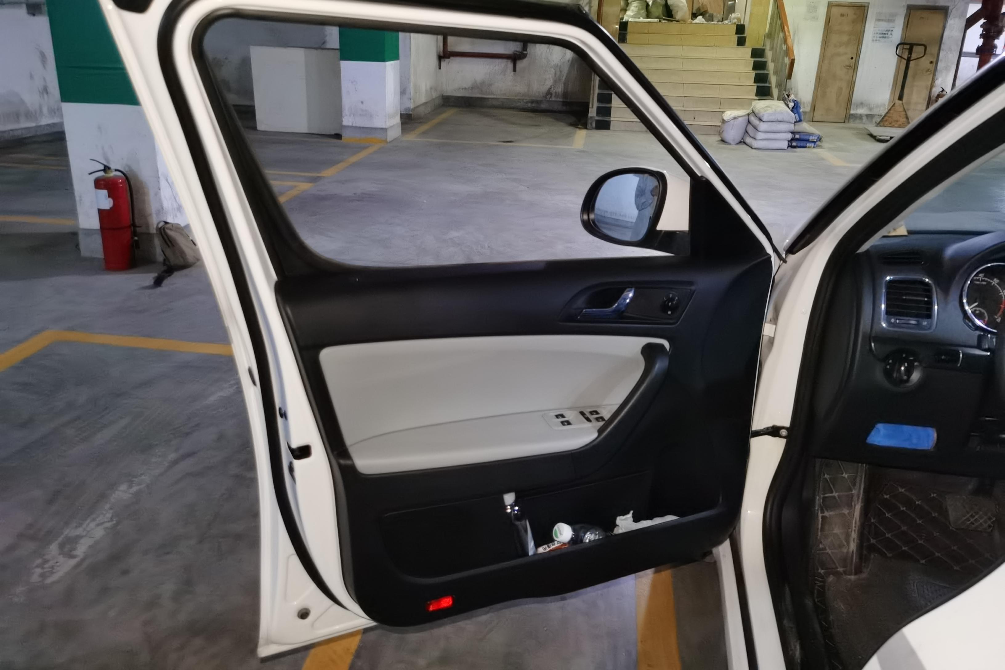 Skoda Yeti 2017 car image #21