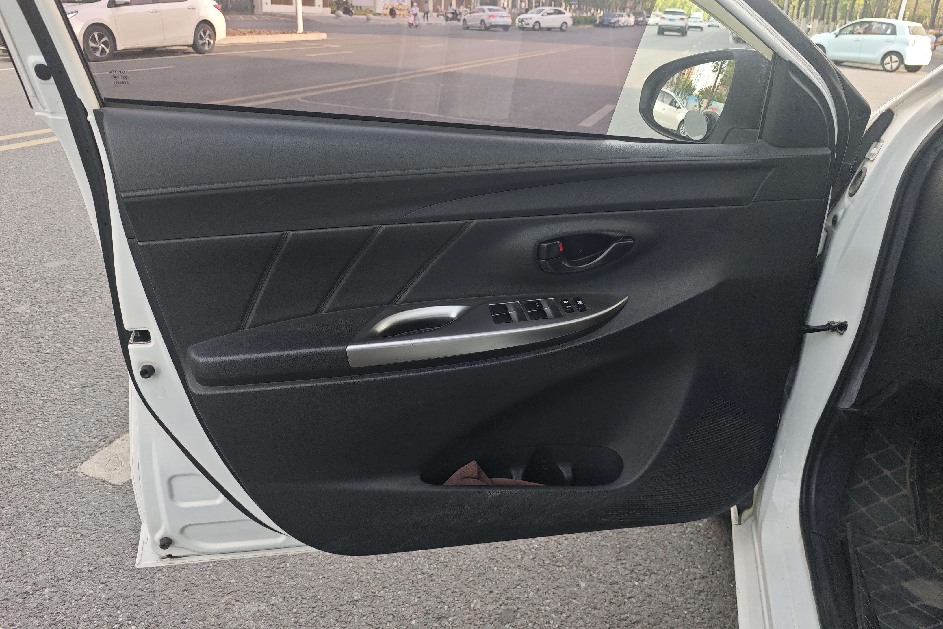 Toyota Vios 2019 изображение автомобиля #21