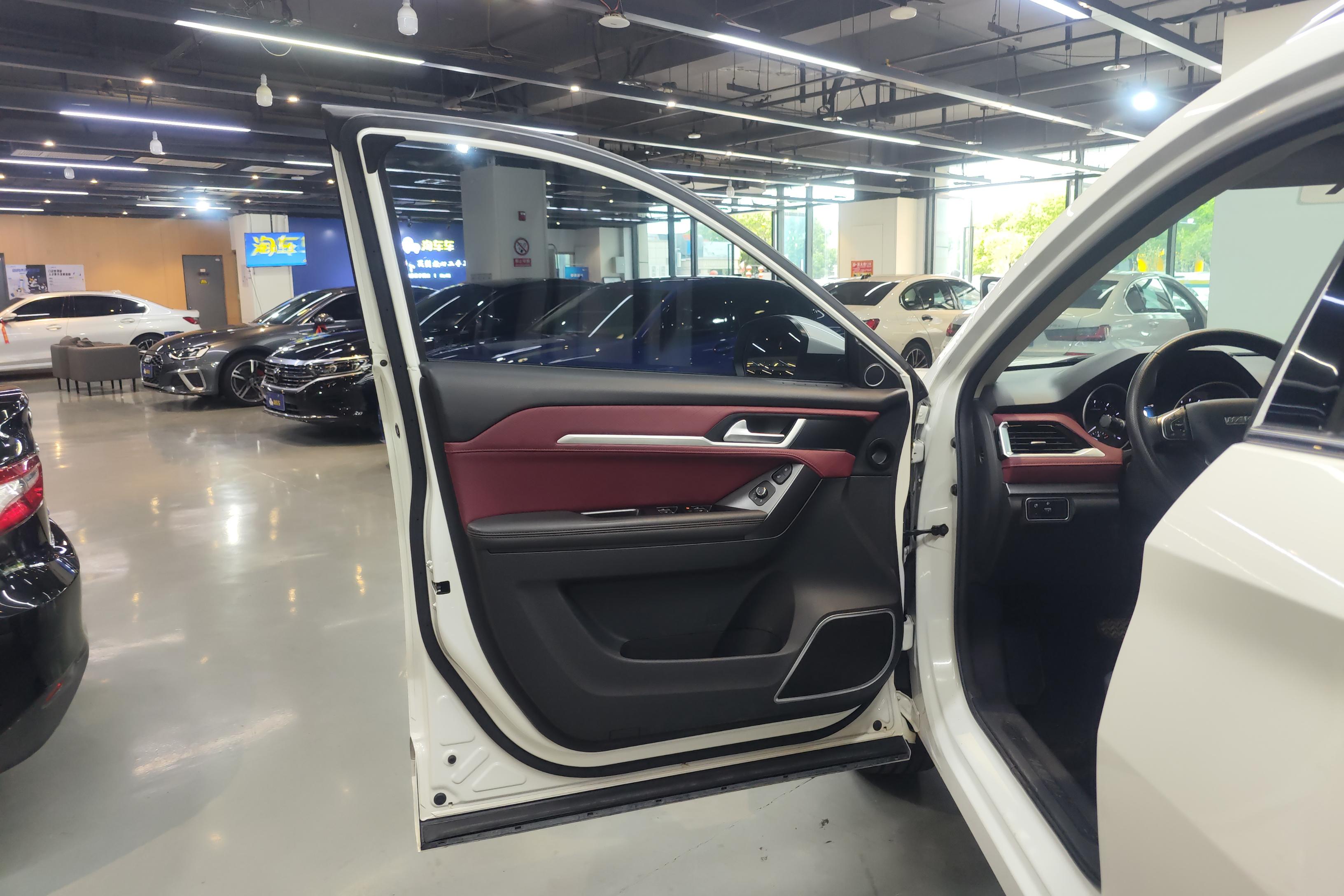 Haval H6 Coupe 2020 #21 Haval H6 Coupe 2020 car image #21