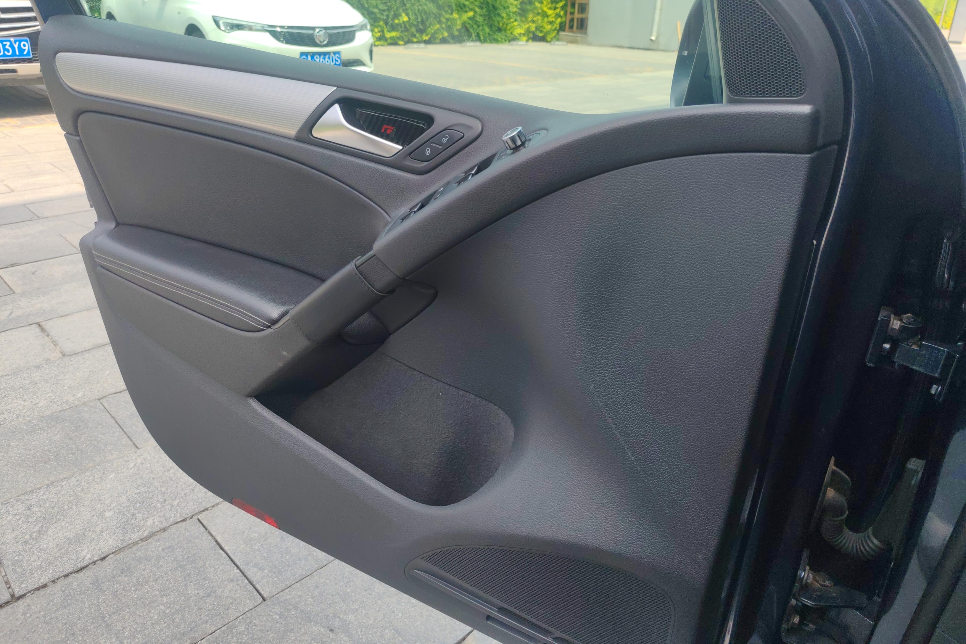 Volkswagen Gol 2011 car image #21