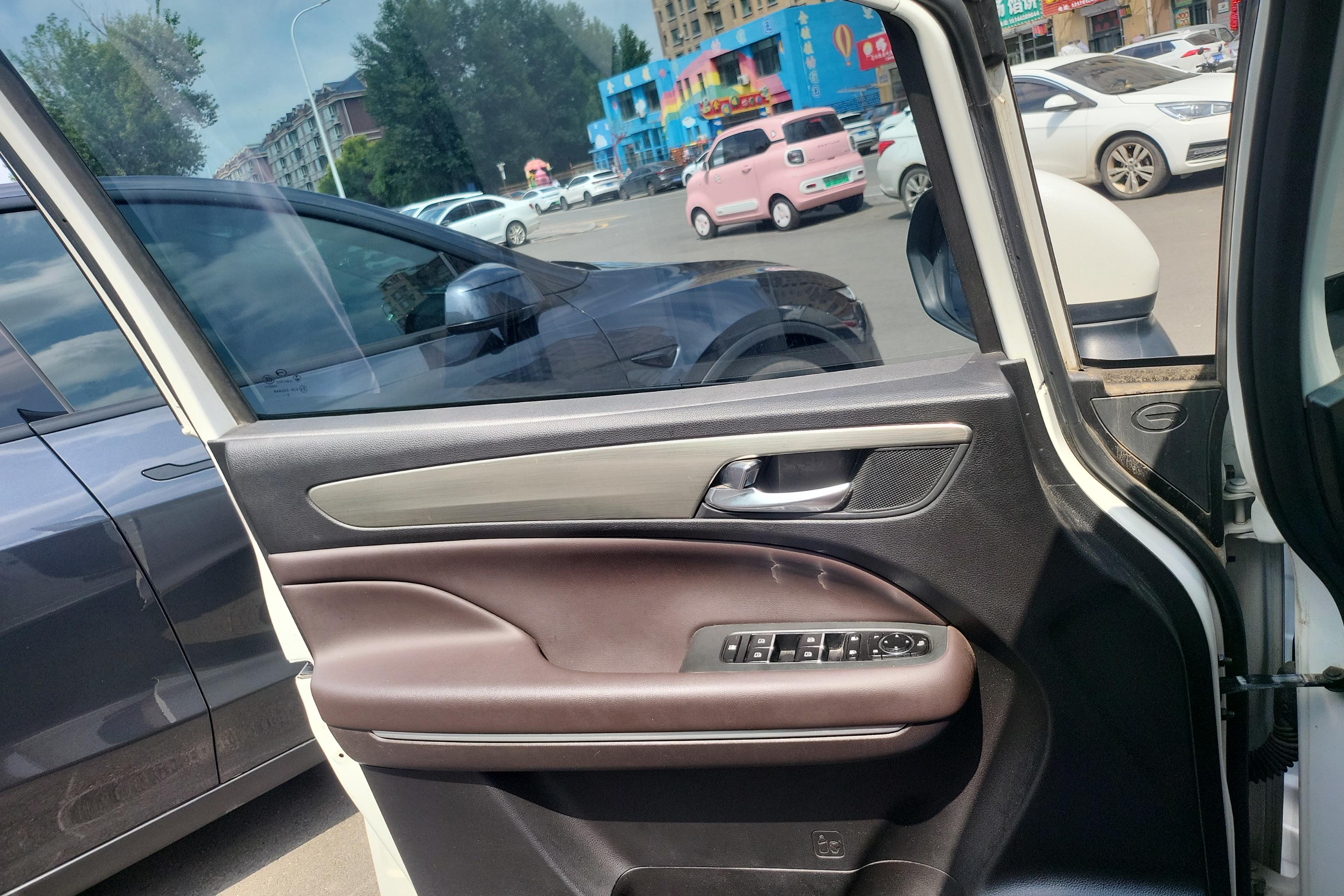 GAC Trumpchi M6 2019 #21 GAC Trumpchi M6 2019 car image #21