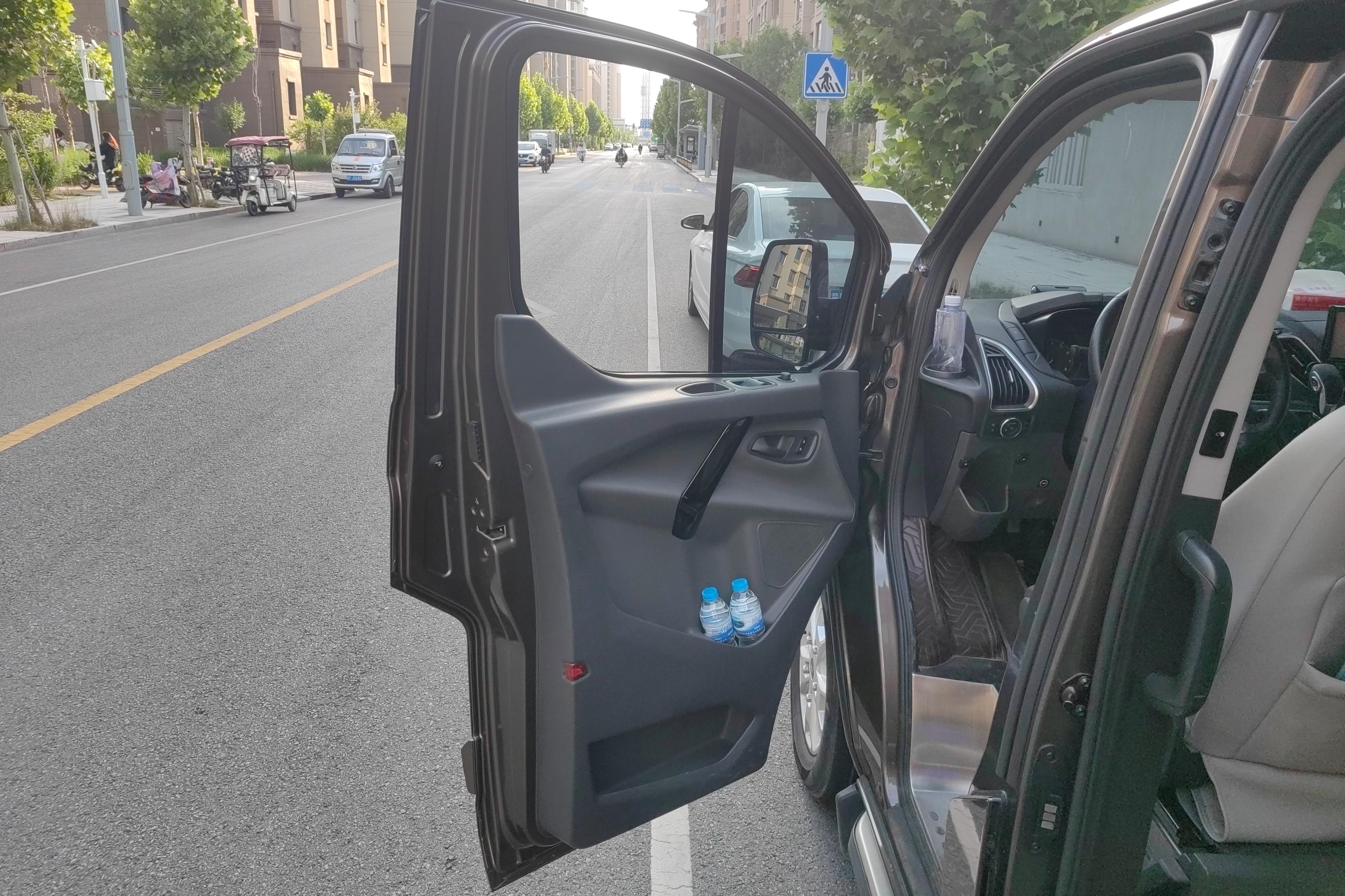 Ford Tourneo 2021 car image #21