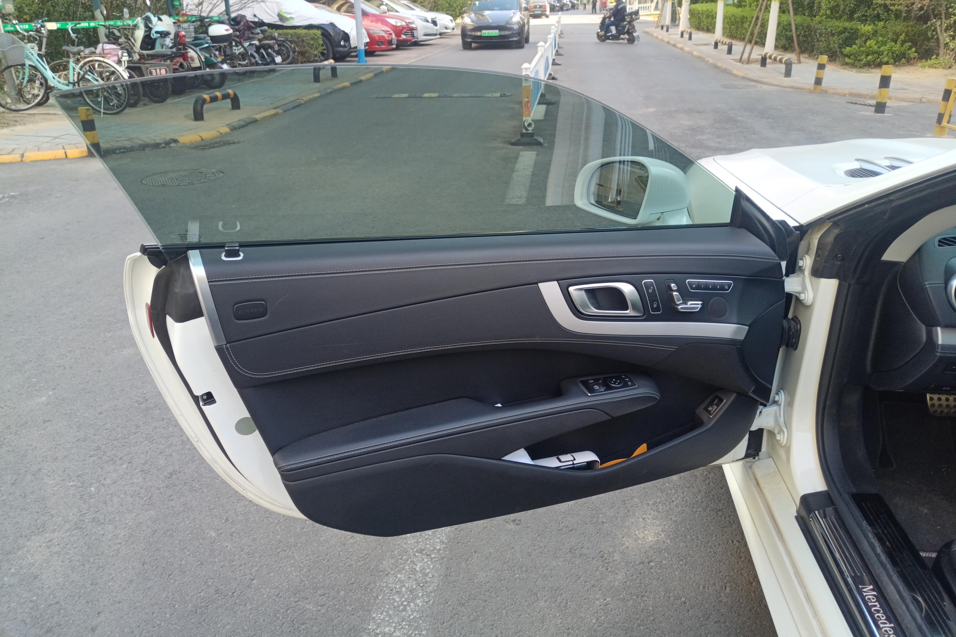 Mercedes-Benz SL Class 2019 car image #21