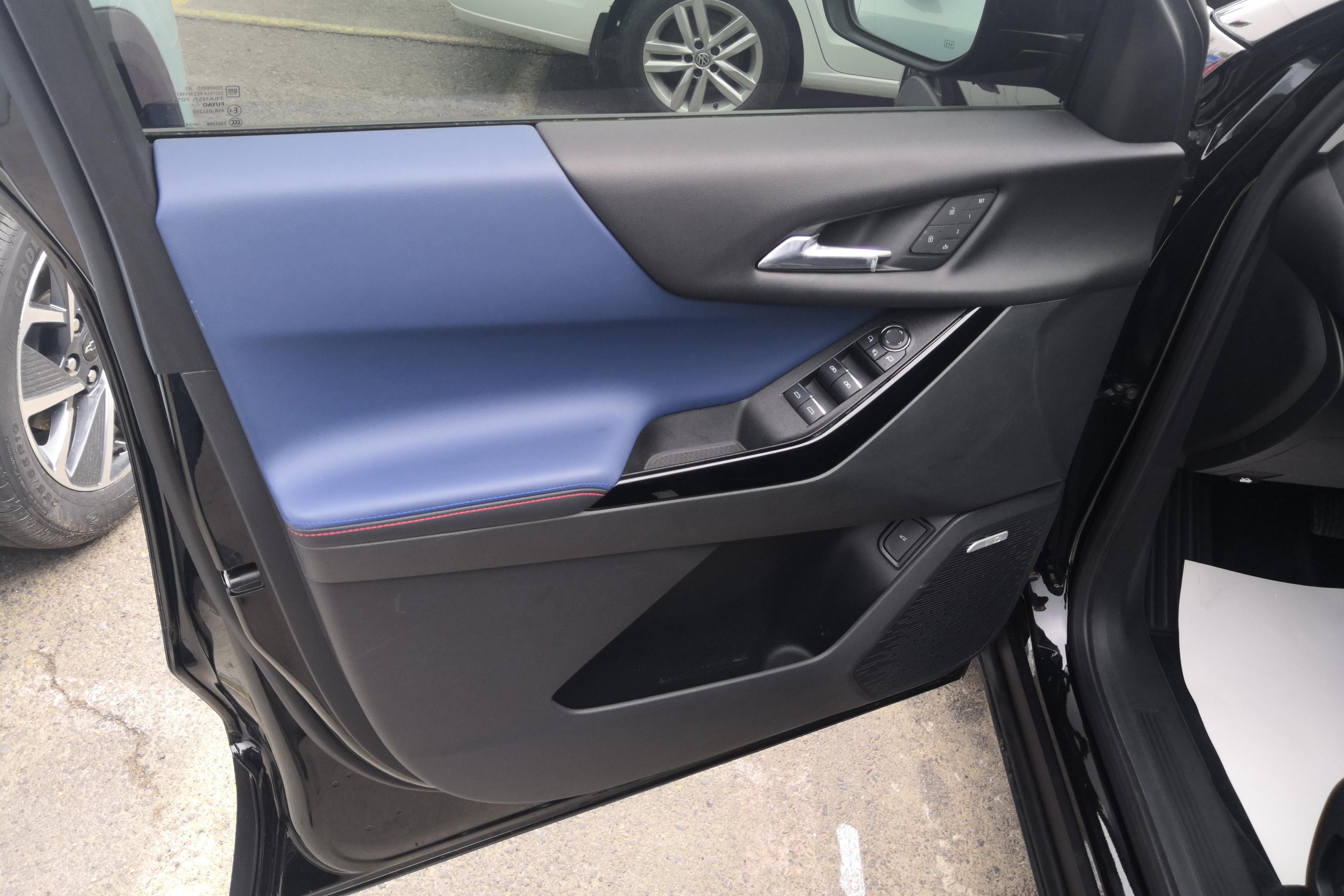 Chevrolet Equinox Plus 2024 car image #21