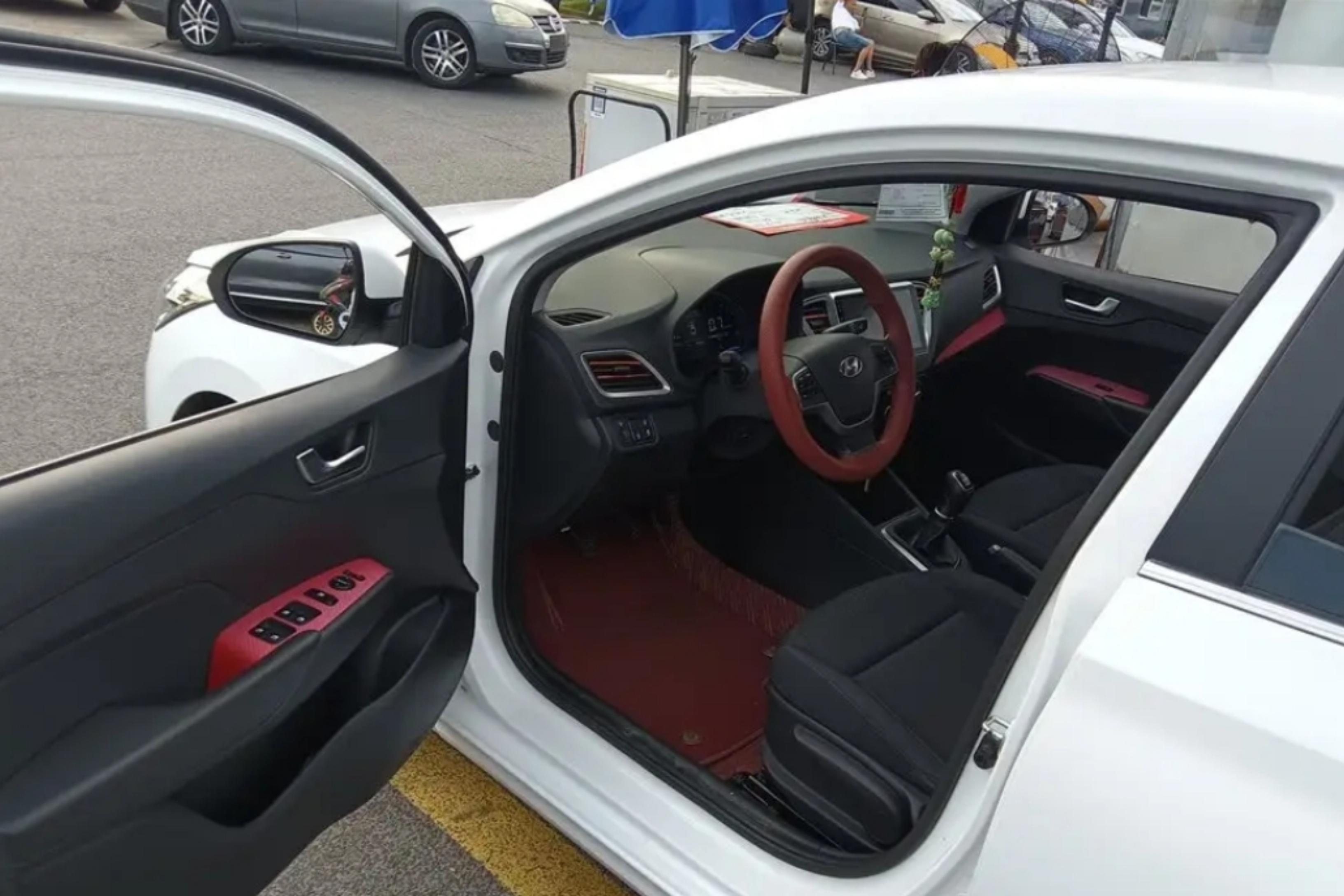 Hyundai Verna 2019 #21 Hyundai Verna 2019 car image #21