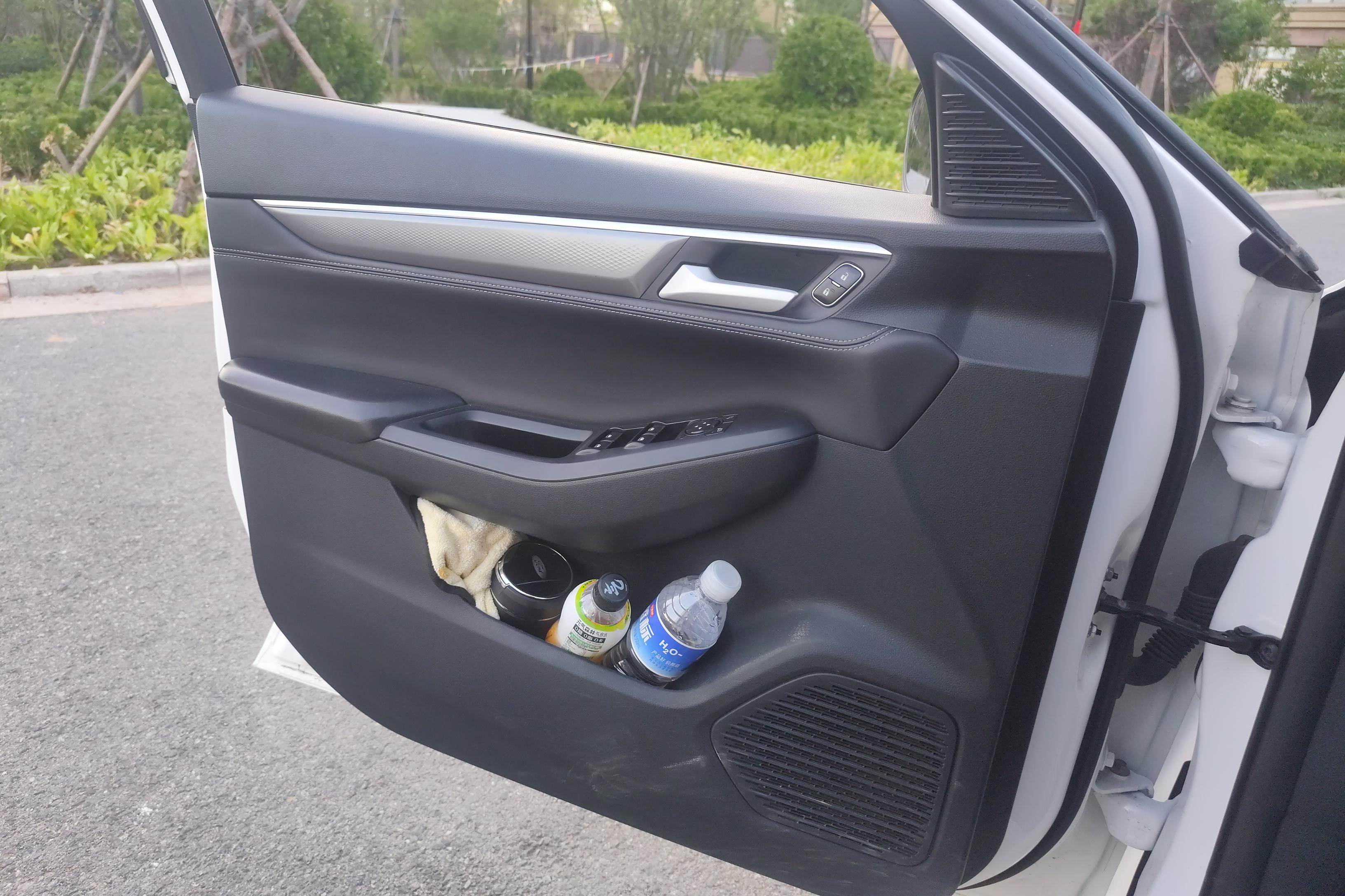 Ford Escort 2022 imagem de carro #21