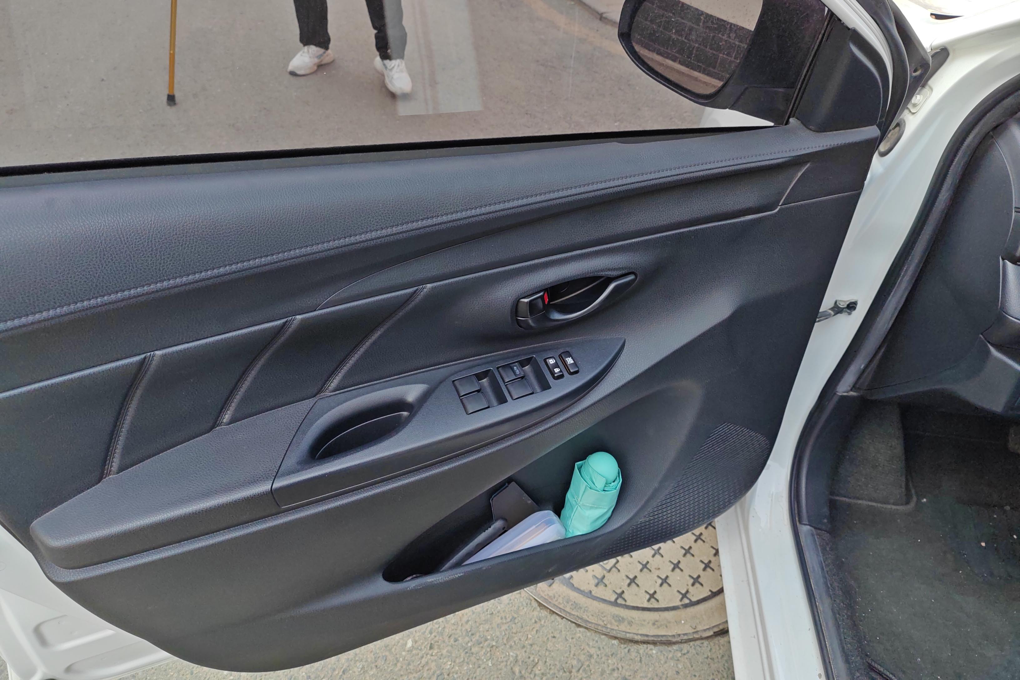 Toyota Vios 2021 изображение автомобиля #21