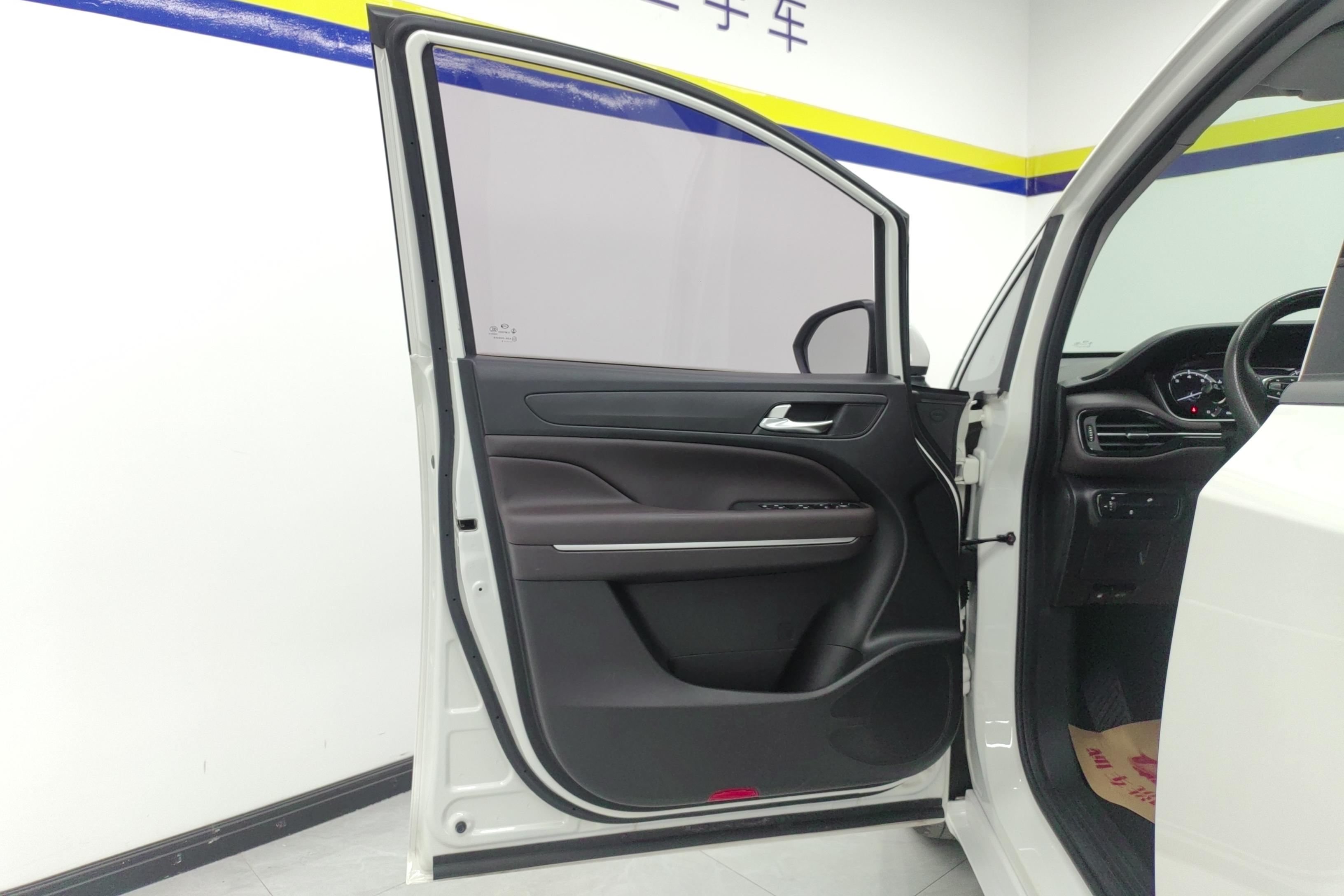 GAC Trumpchi M6 2019 #21 GAC Trumpchi M6 2019 immagine di auto #21