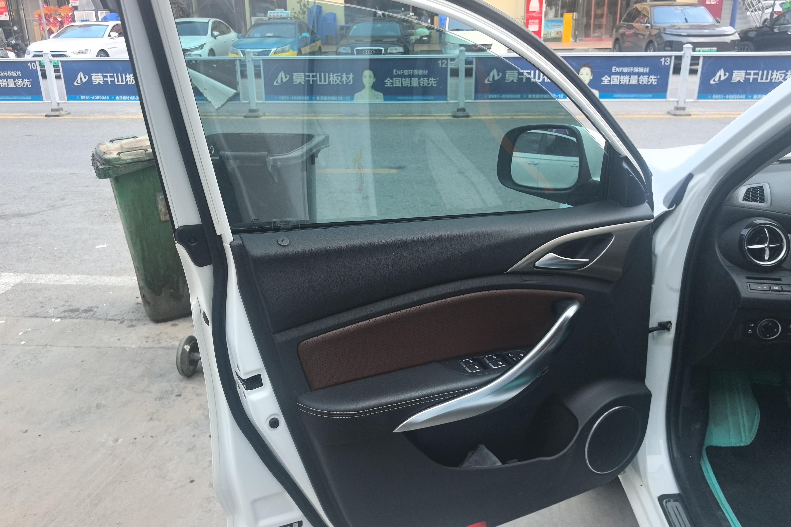 BYD Song 2018 car image #21