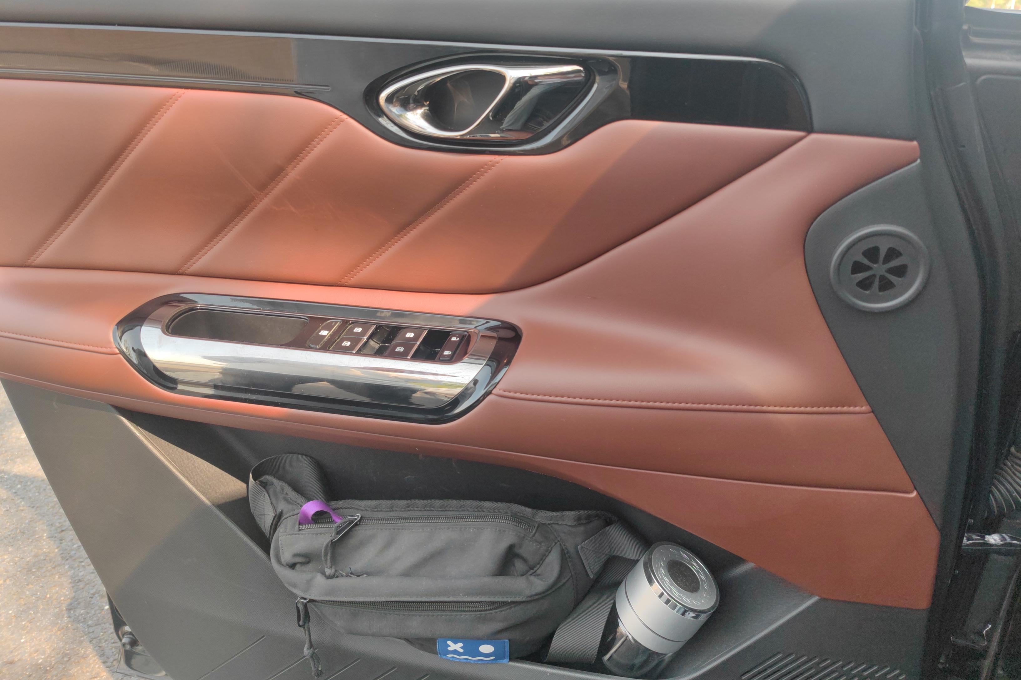 GAC Trumpchi E8 2024 imagem de carro #21