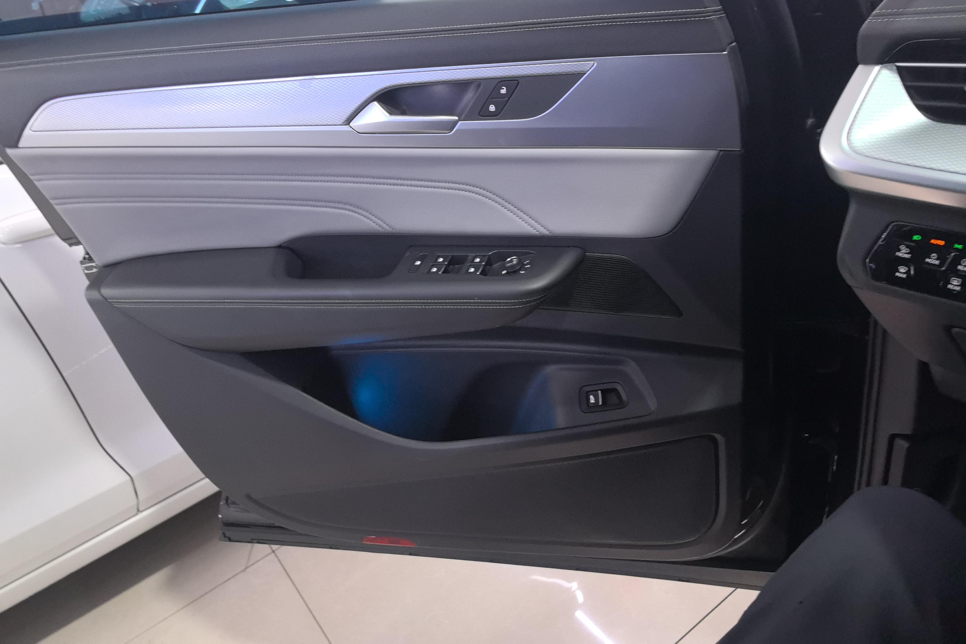 Volkswagen Tavendor 2023 #21 Volkswagen Tavendor 2023 car image #21