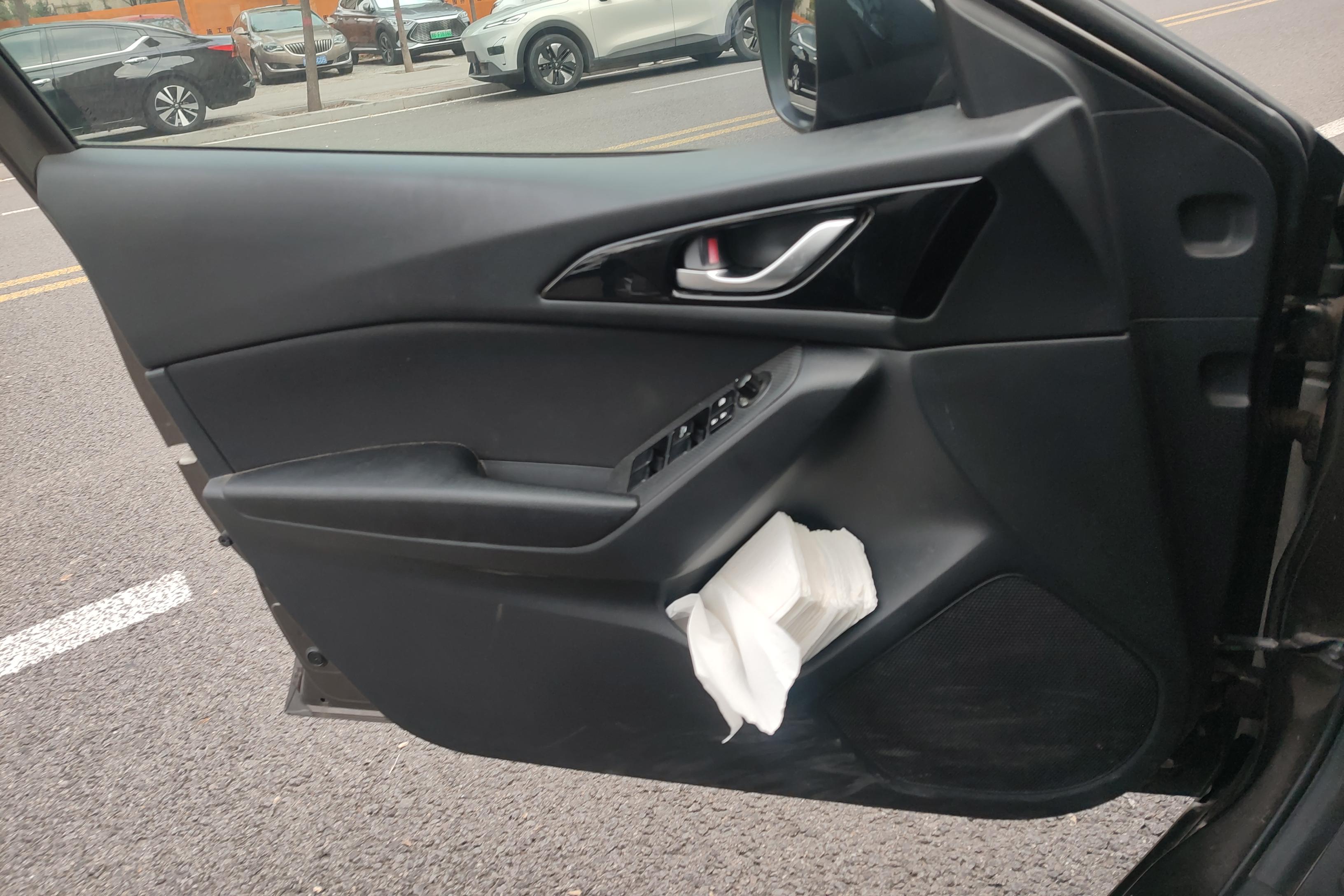 马自达 马自达3 昂克赛拉 2015 汽车图片 #21