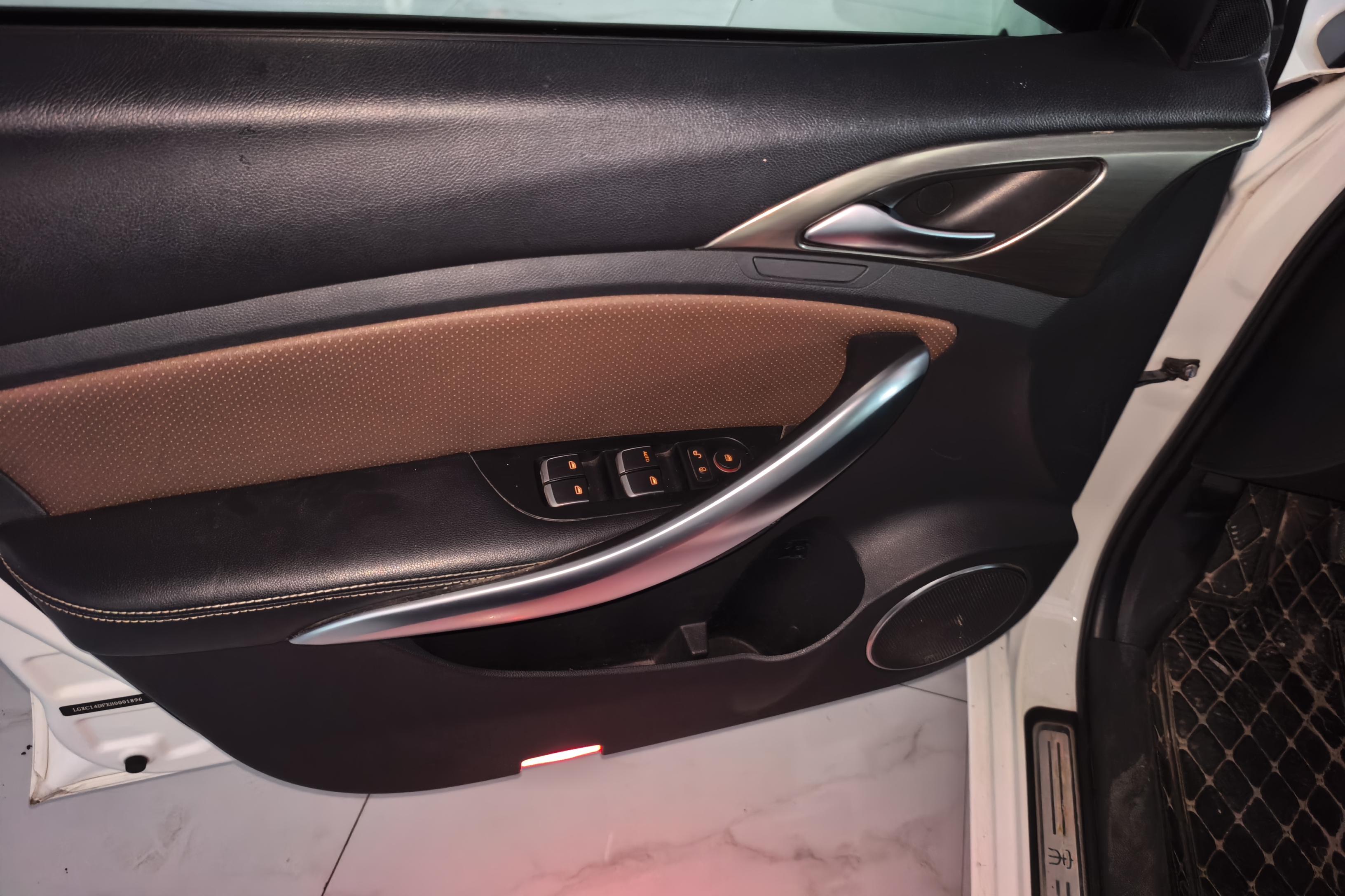 BYD Song 2017 car image #21