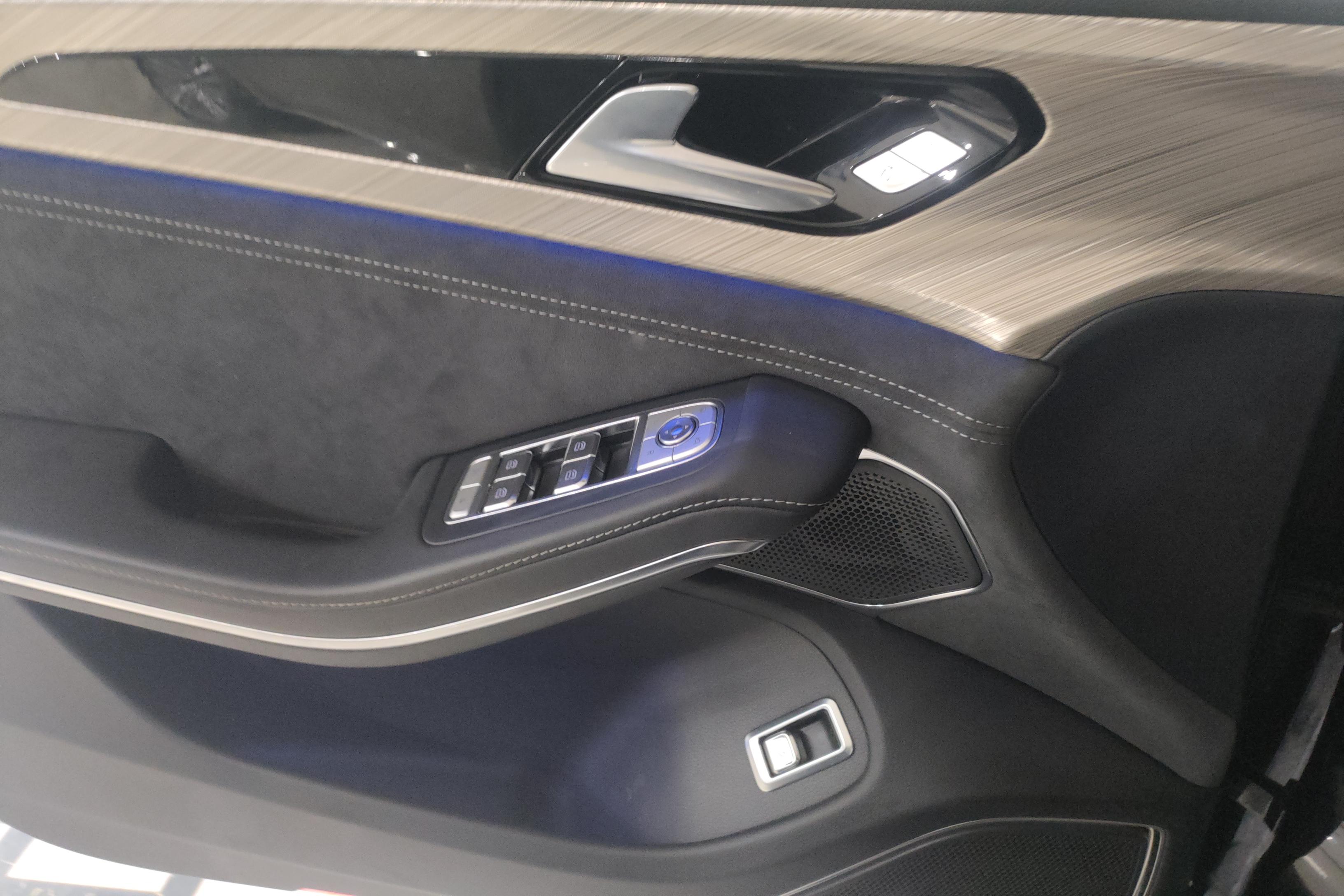 HongQi H9 2023 car image #21