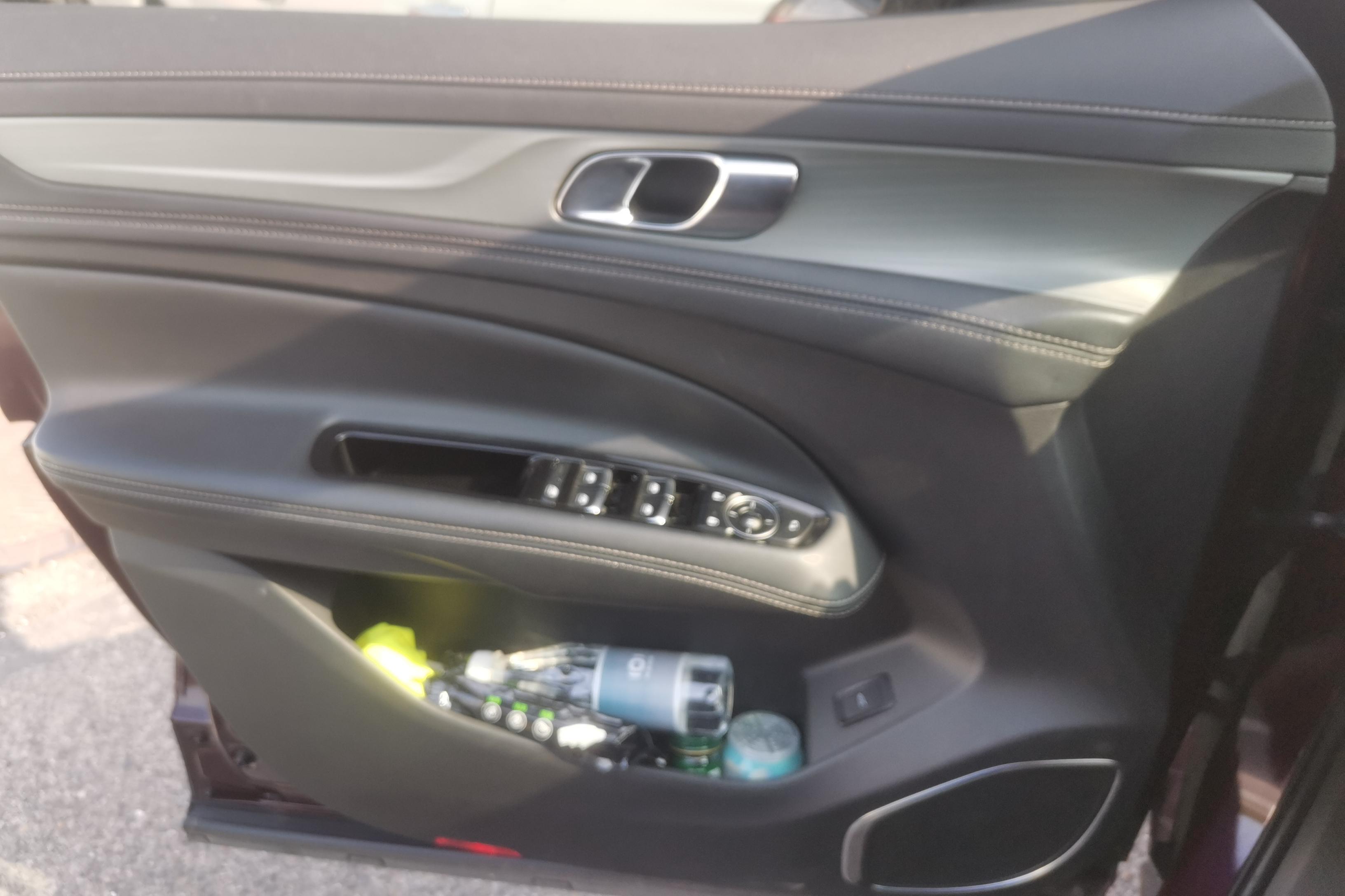 Ford Equator 2021 car image #21