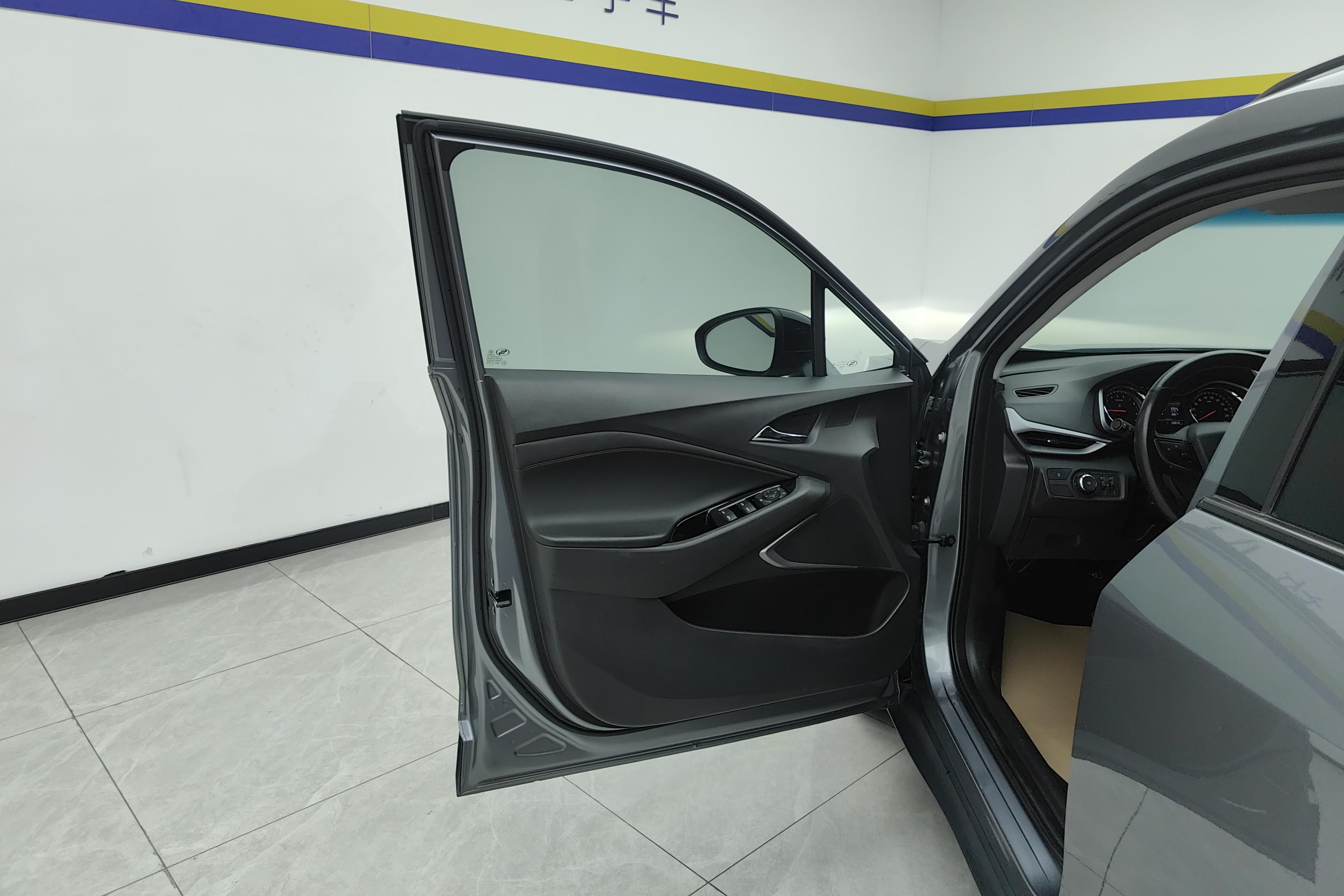 Chevrolet Orlando 2020 #21 Chevrolet Orlando 2020 car image #21